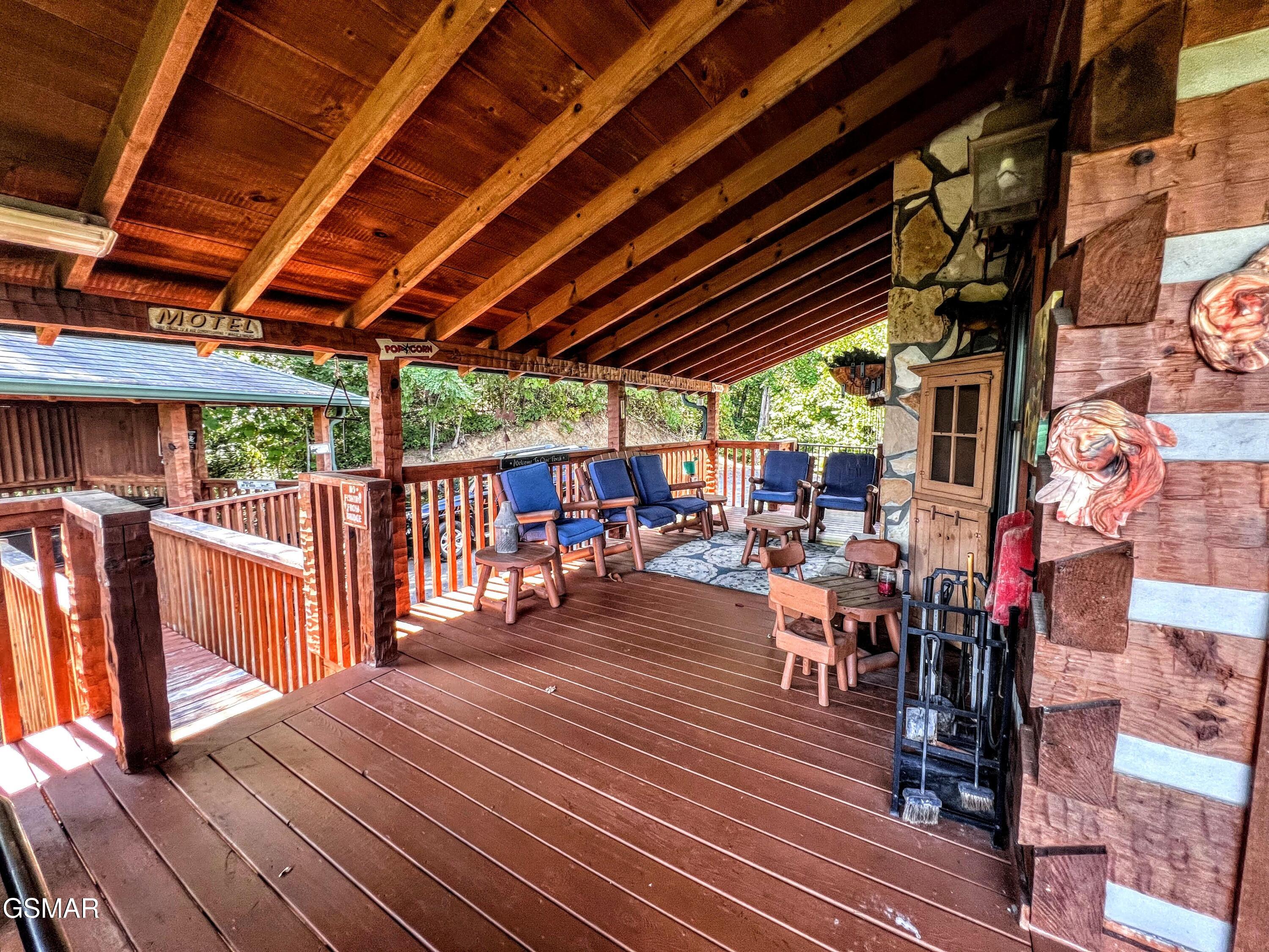 1902 Bluff Ridge Road Sevierville TN 37876