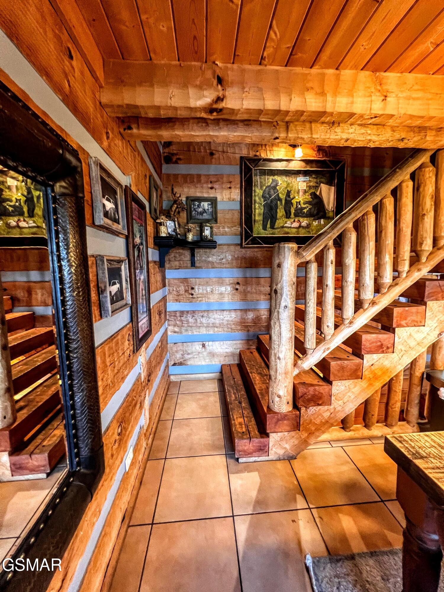 1902 Bluff Ridge Road Sevierville TN 37876