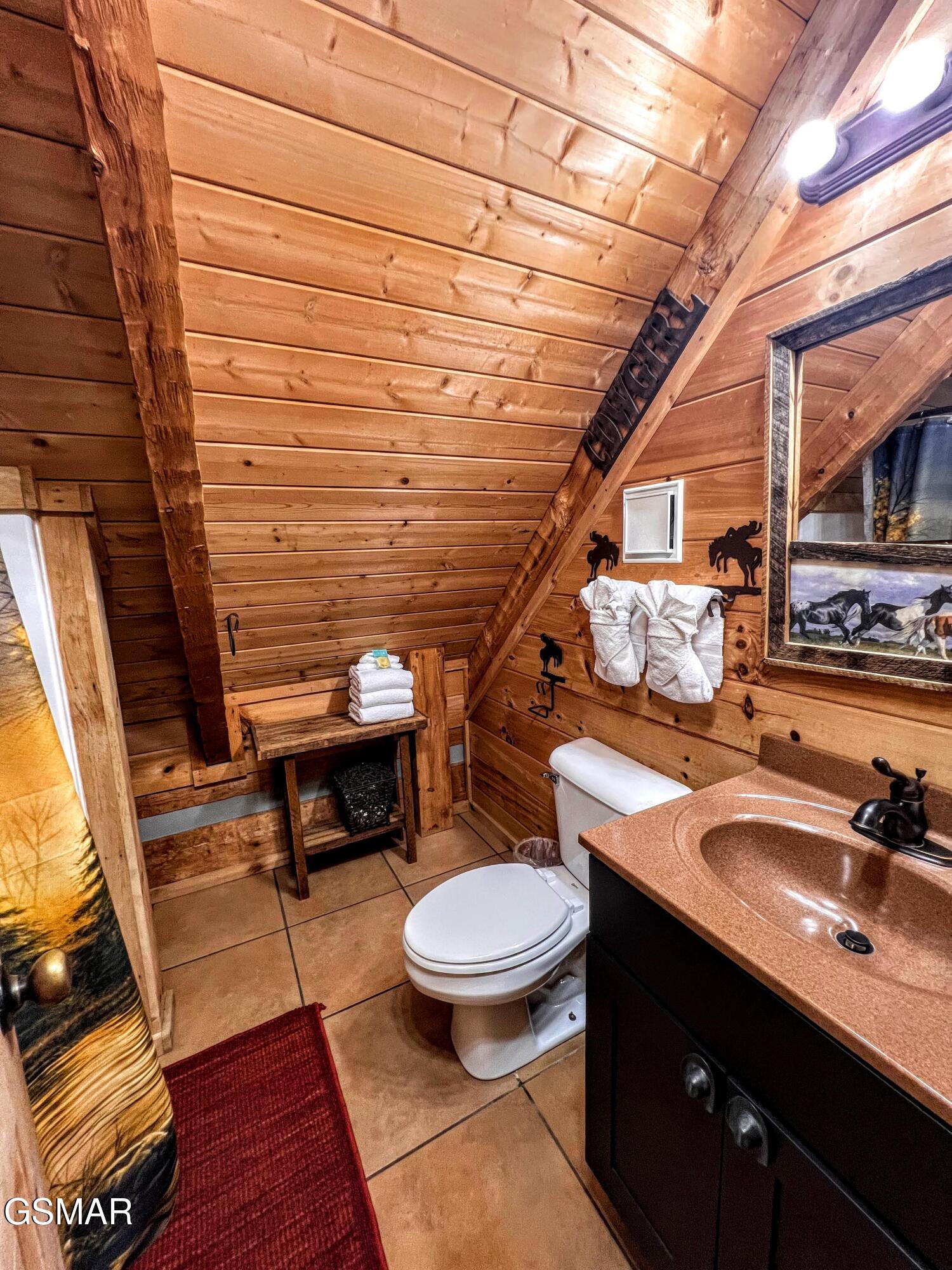 1902 Bluff Ridge Road Sevierville TN 37876