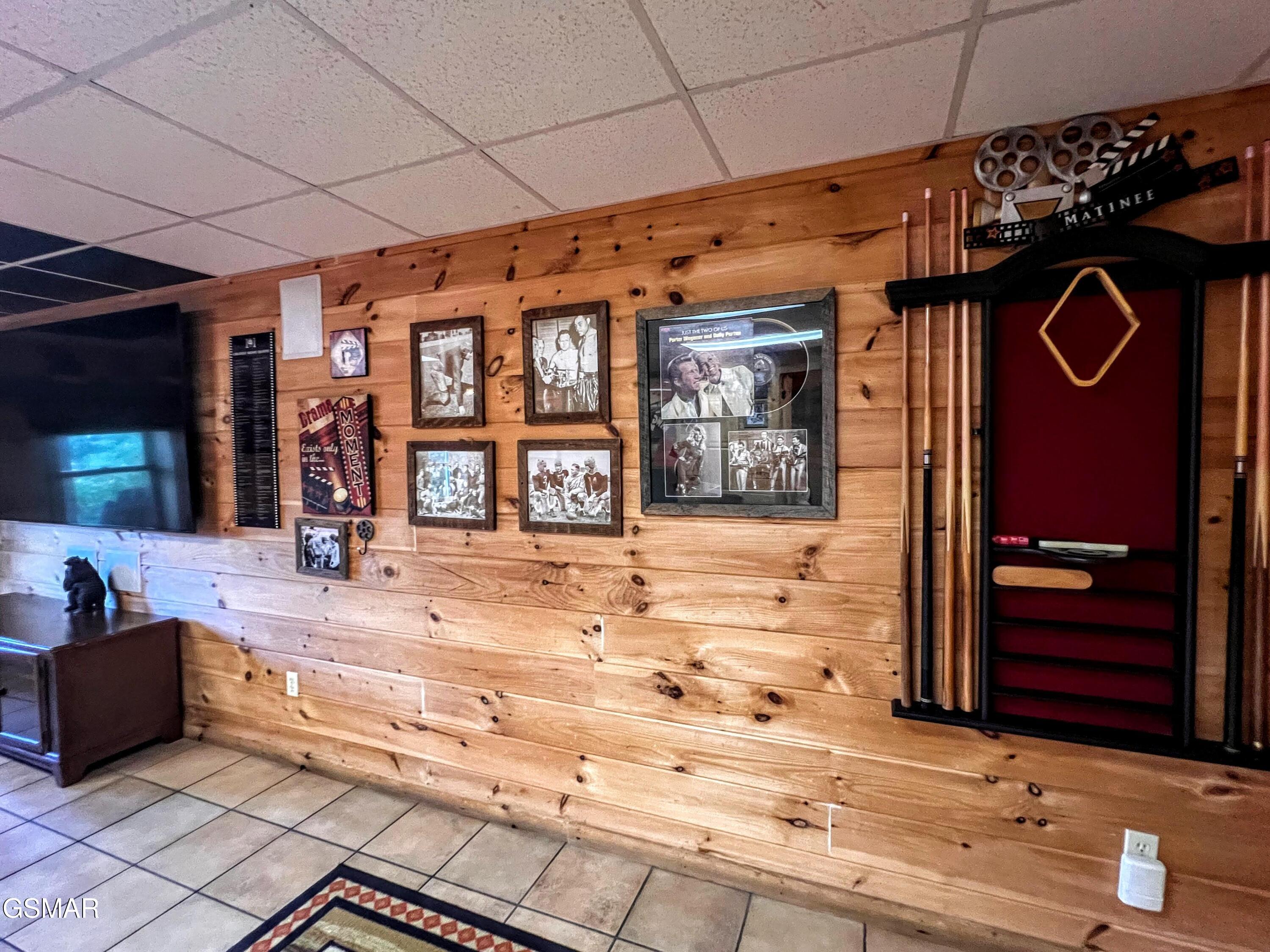 1902 Bluff Ridge Road Sevierville TN 37876