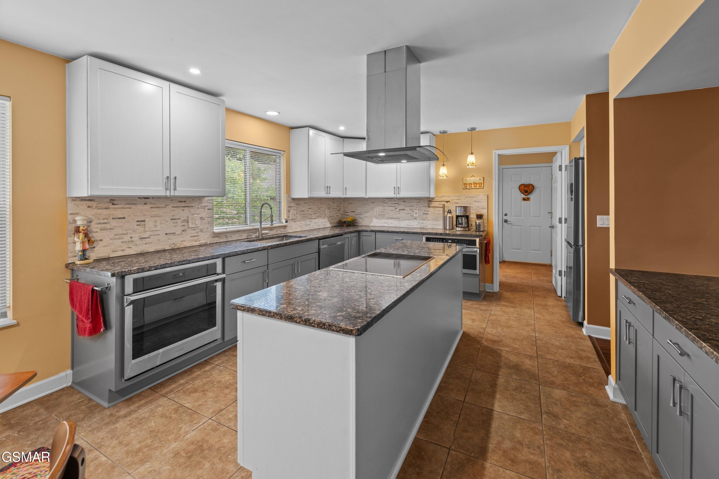 117 Tahlequah Lane Loudon TN 37774