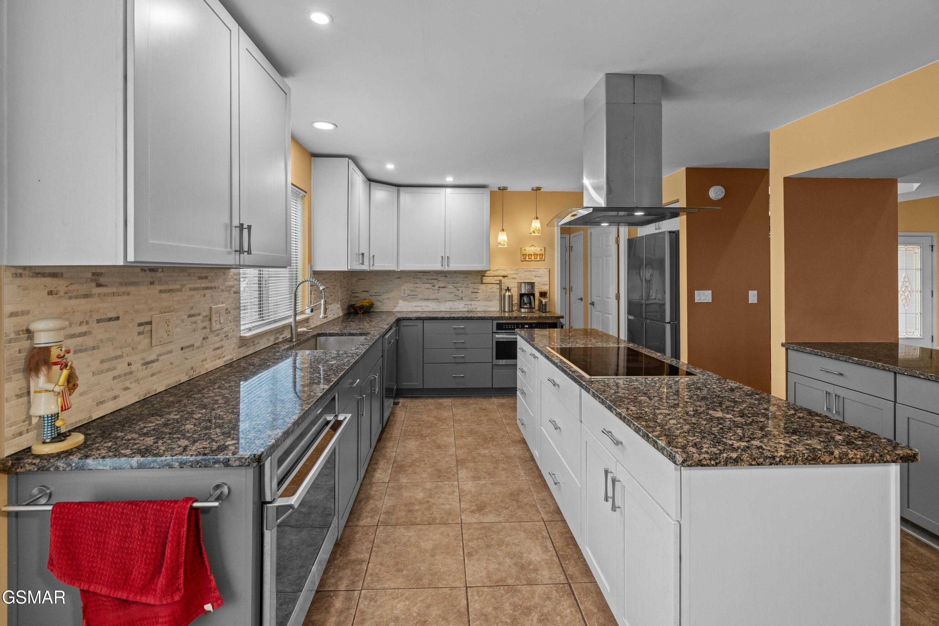 117 Tahlequah Lane Loudon TN 37774