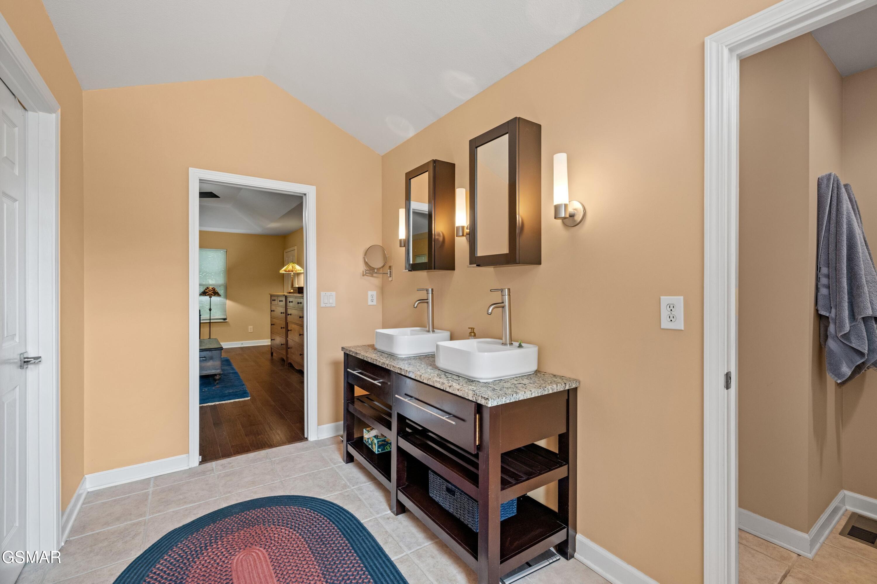 117 Tahlequah Lane Loudon TN 37774