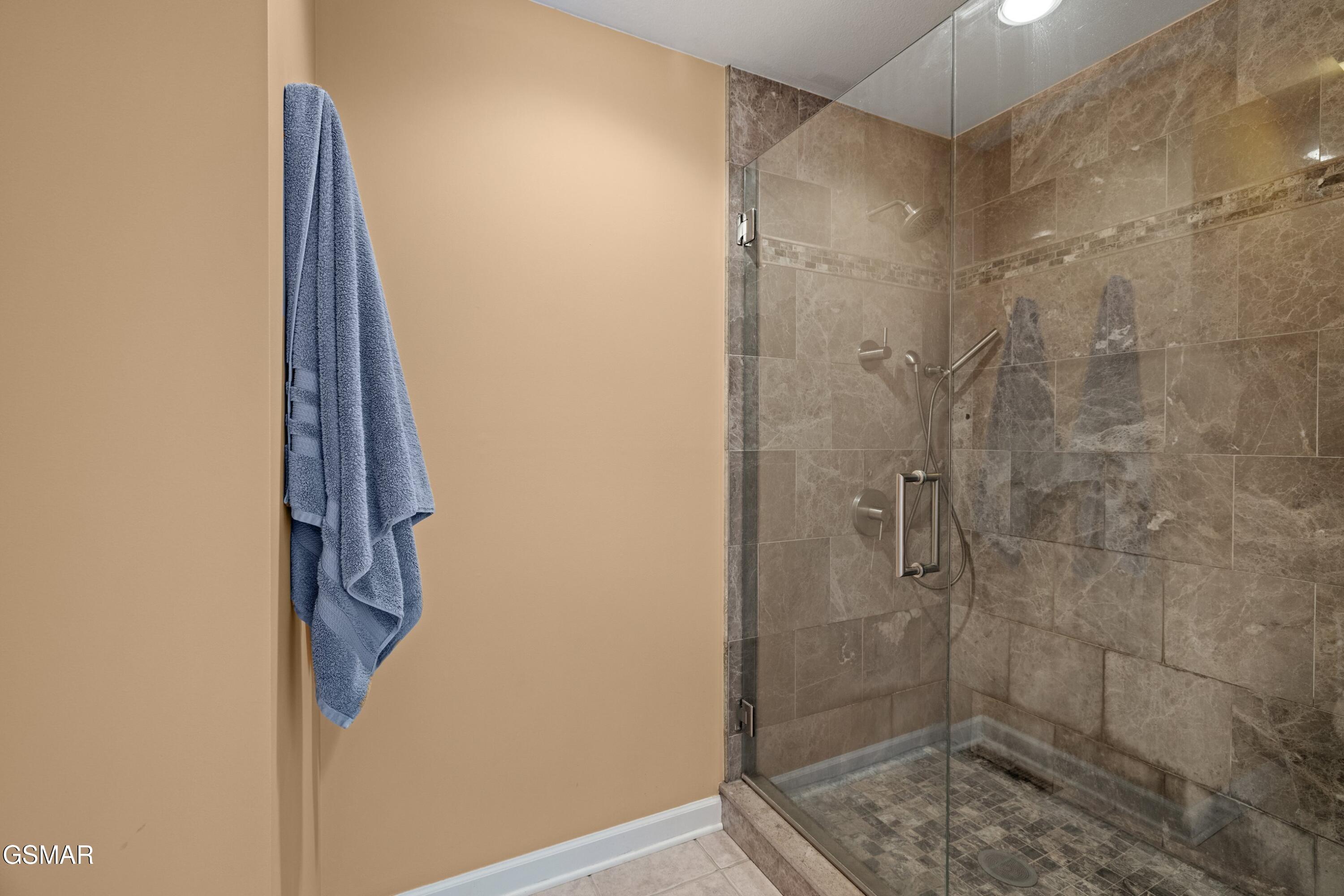 117 Tahlequah Lane Loudon TN 37774