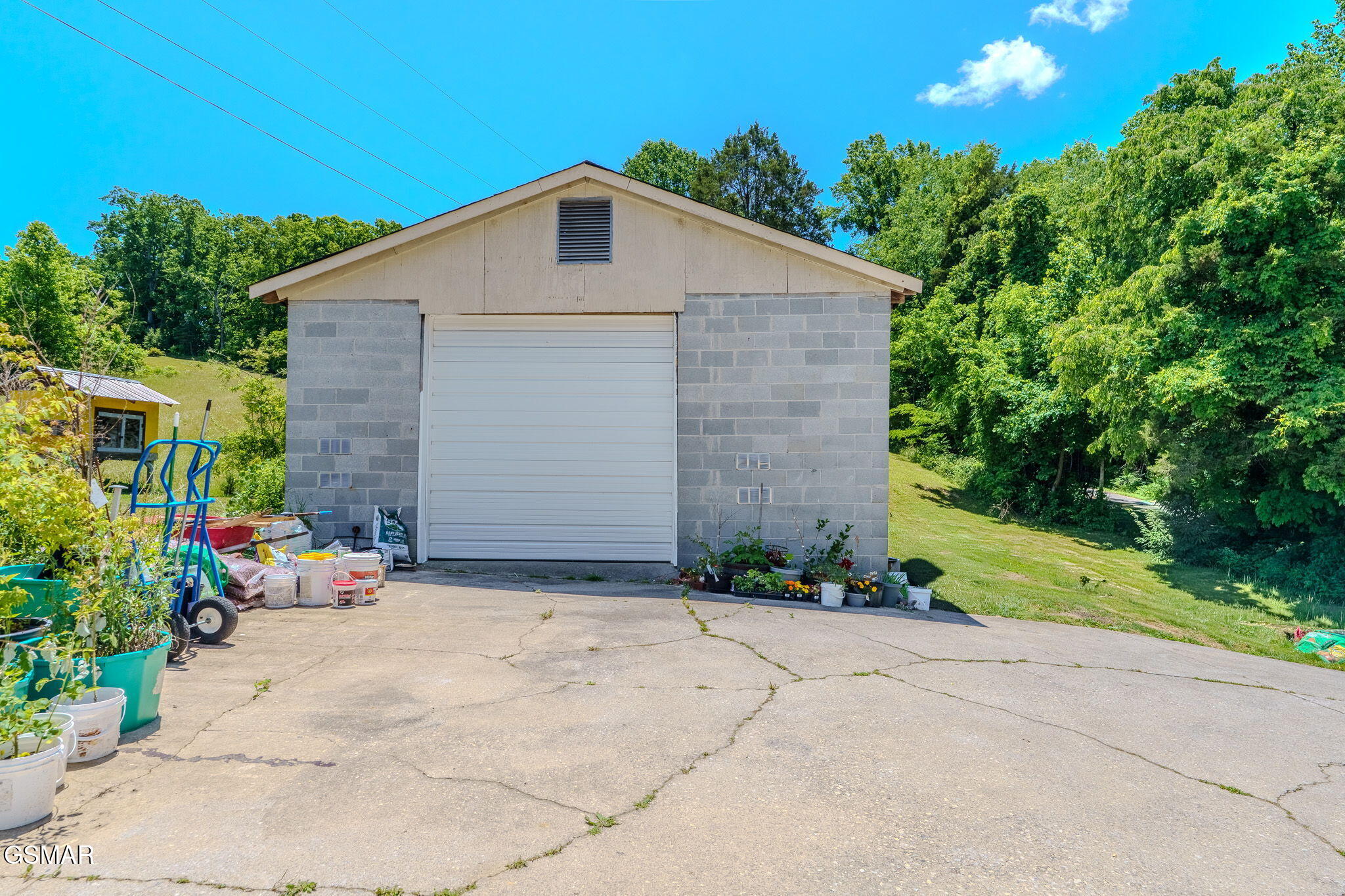 8544 Pedigo Road Powell TN 37849
