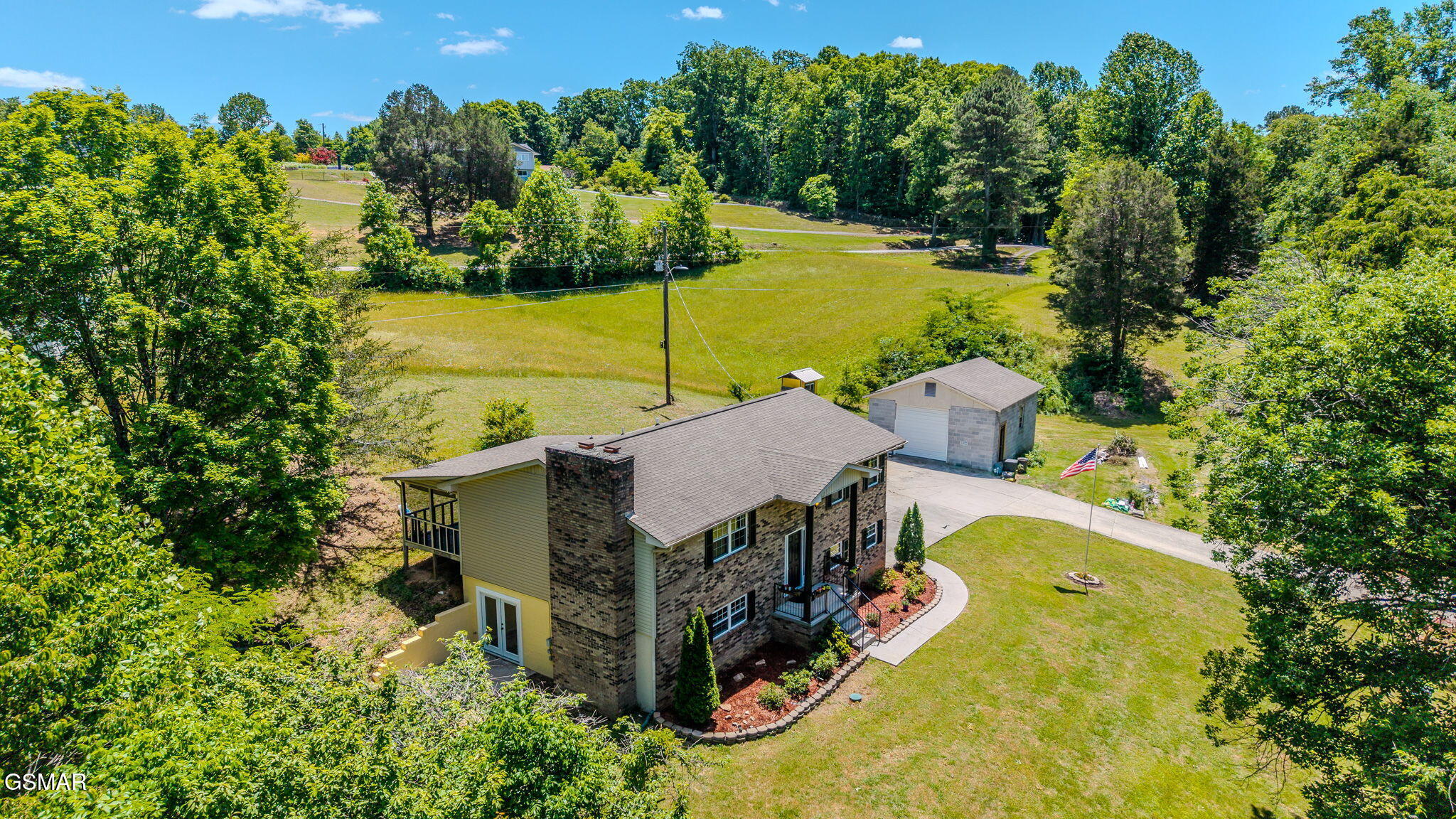 8544 Pedigo Road Powell TN 37849
