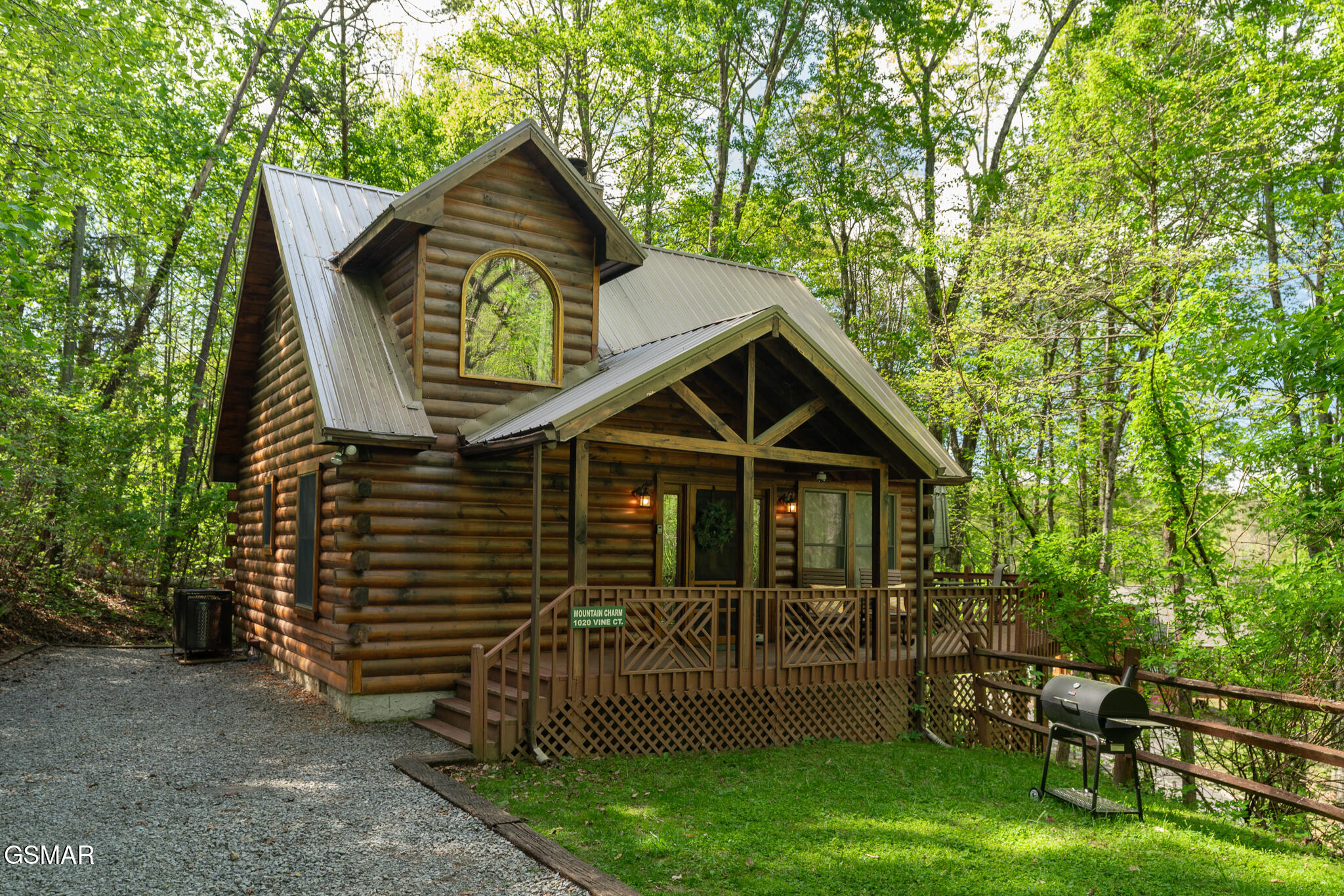1020 Vine Court Sevierville TN 37876