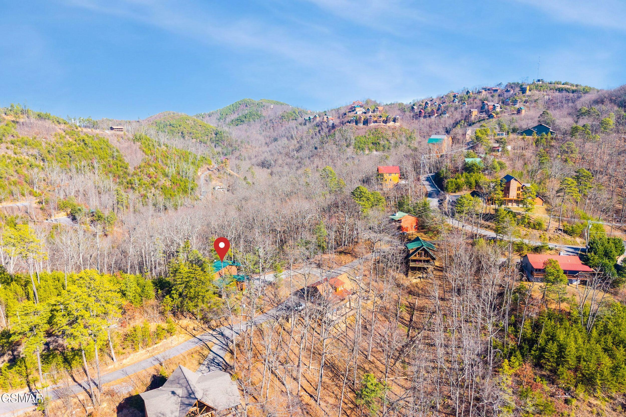 2114 Rabbit Point Way Sevierville TN 37876