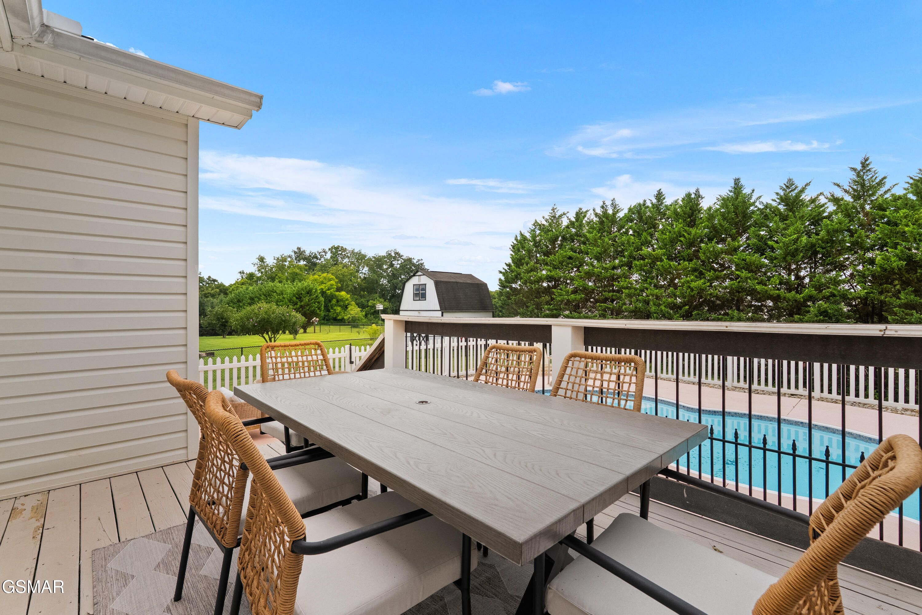 1426 Benjamin Boulevard Sevierville TN 37876
