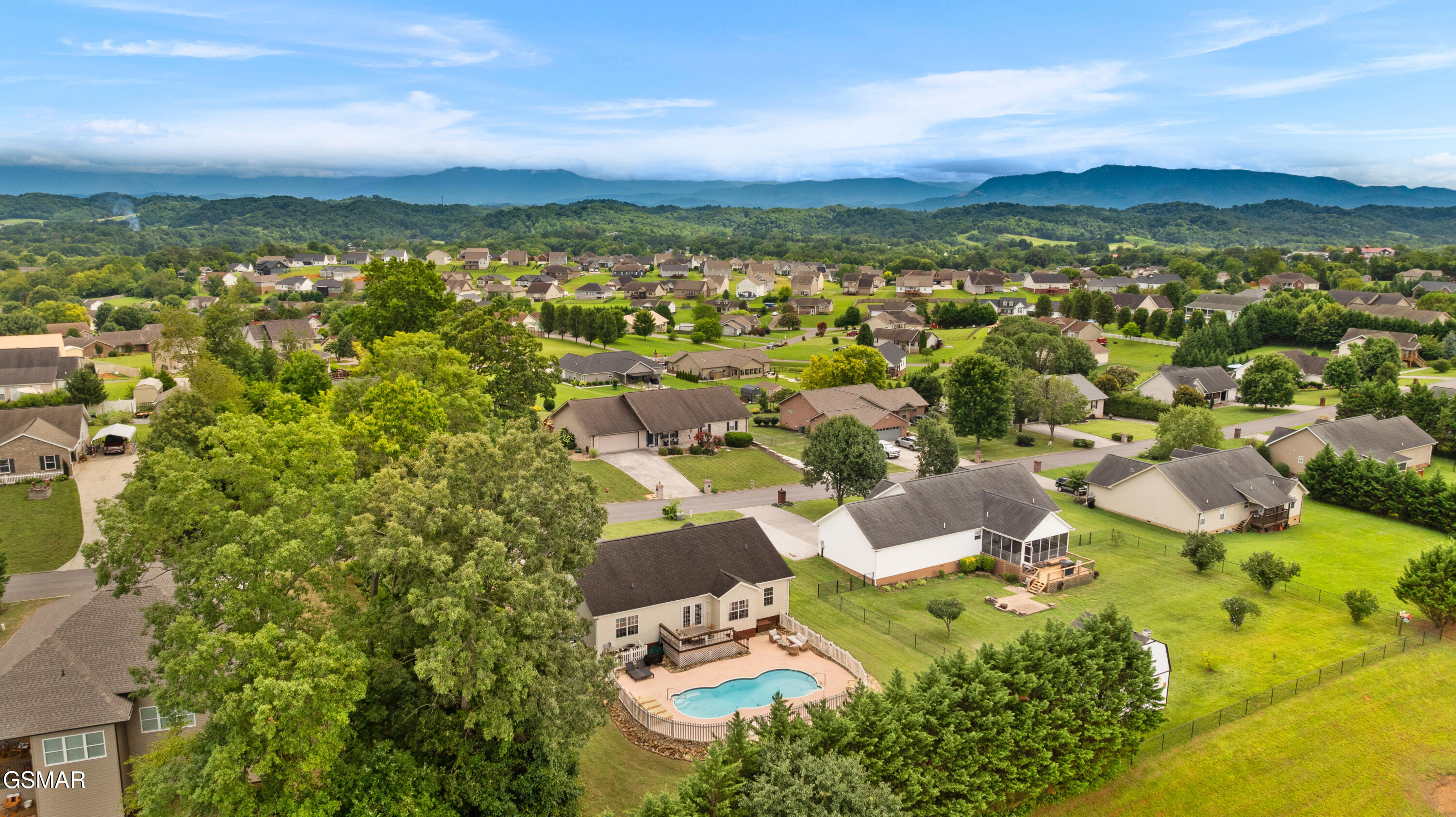 1426 Benjamin Boulevard Sevierville TN 37876