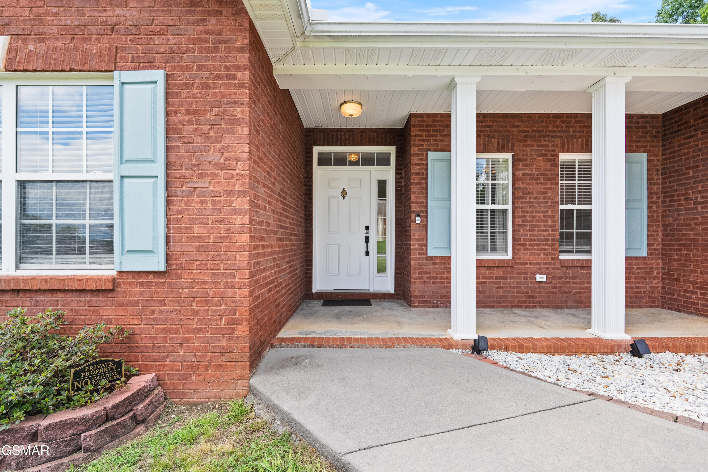 1426 Benjamin Boulevard Sevierville TN 37876