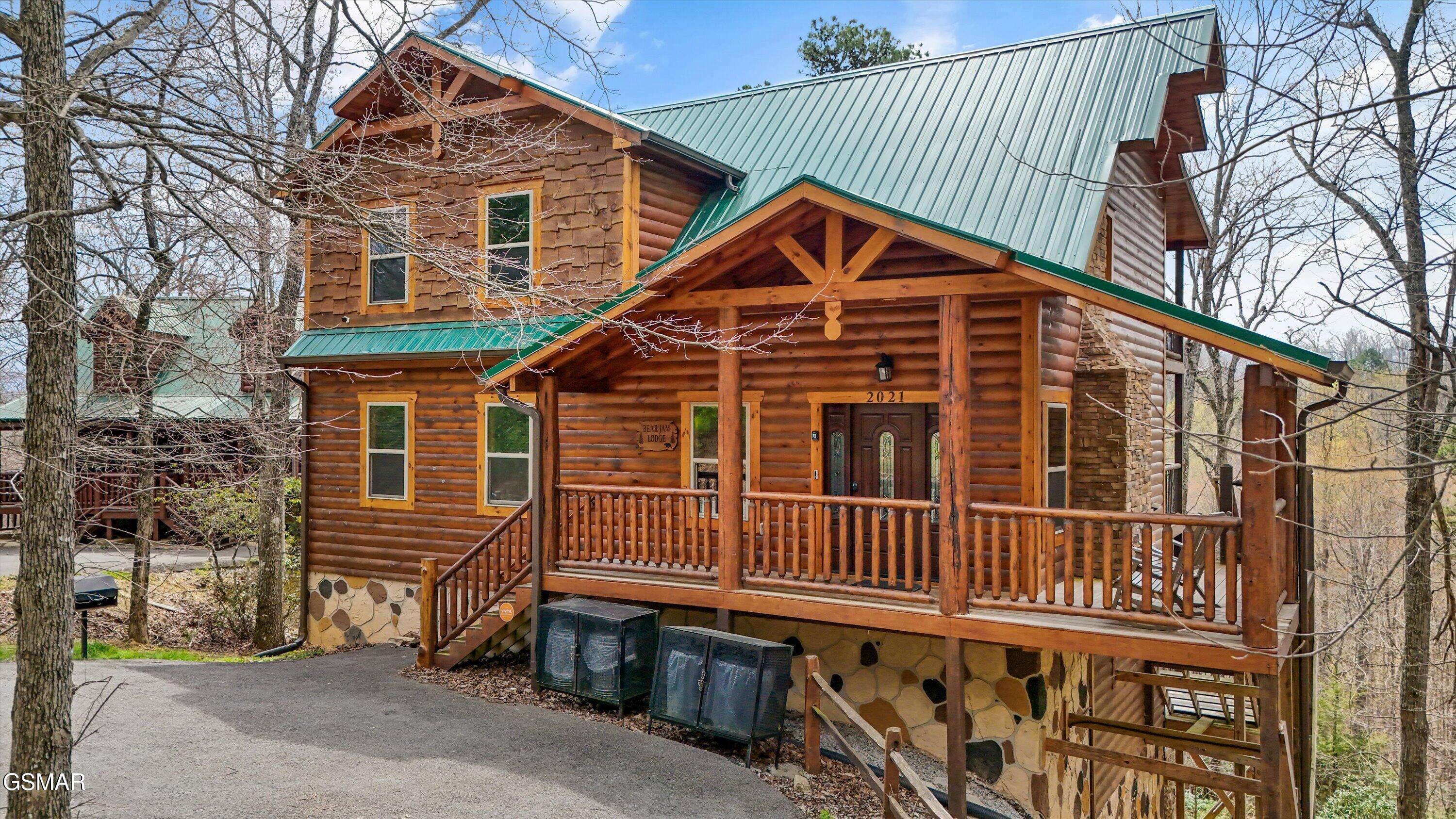 2021 Settlers Ridge Way Gatlinburg TN 37738
