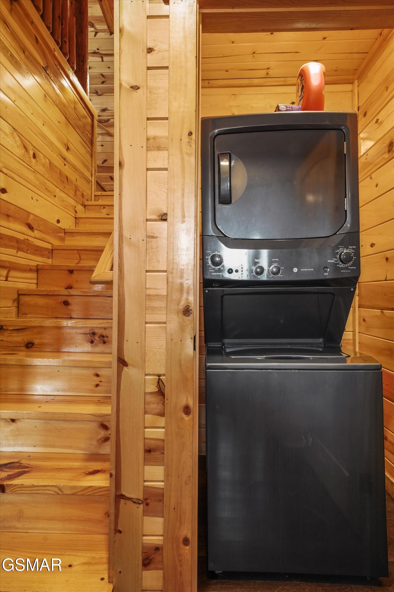 2021 Settlers Ridge Way Gatlinburg TN 37738