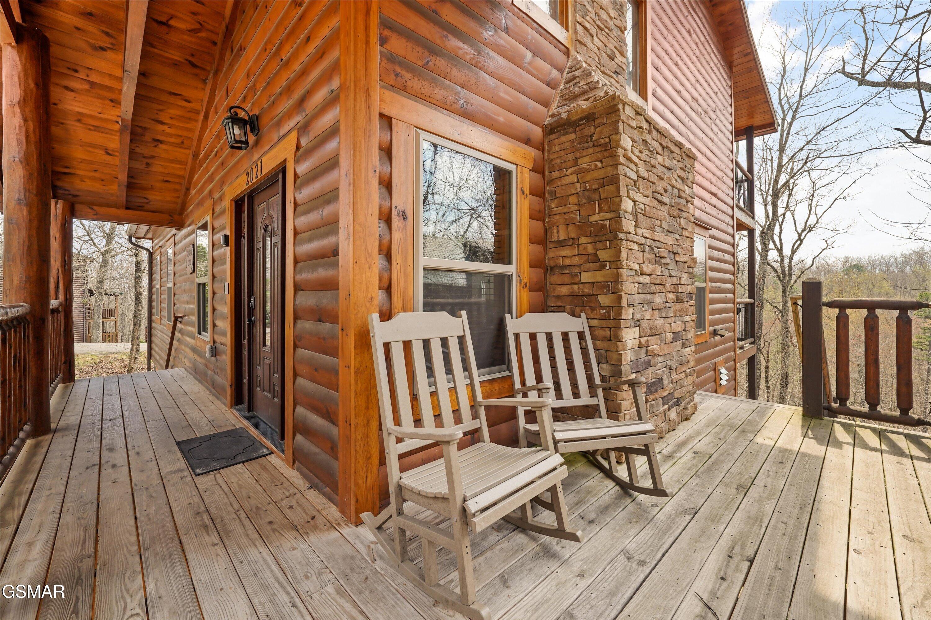 2021 Settlers Ridge Way Gatlinburg TN 37738