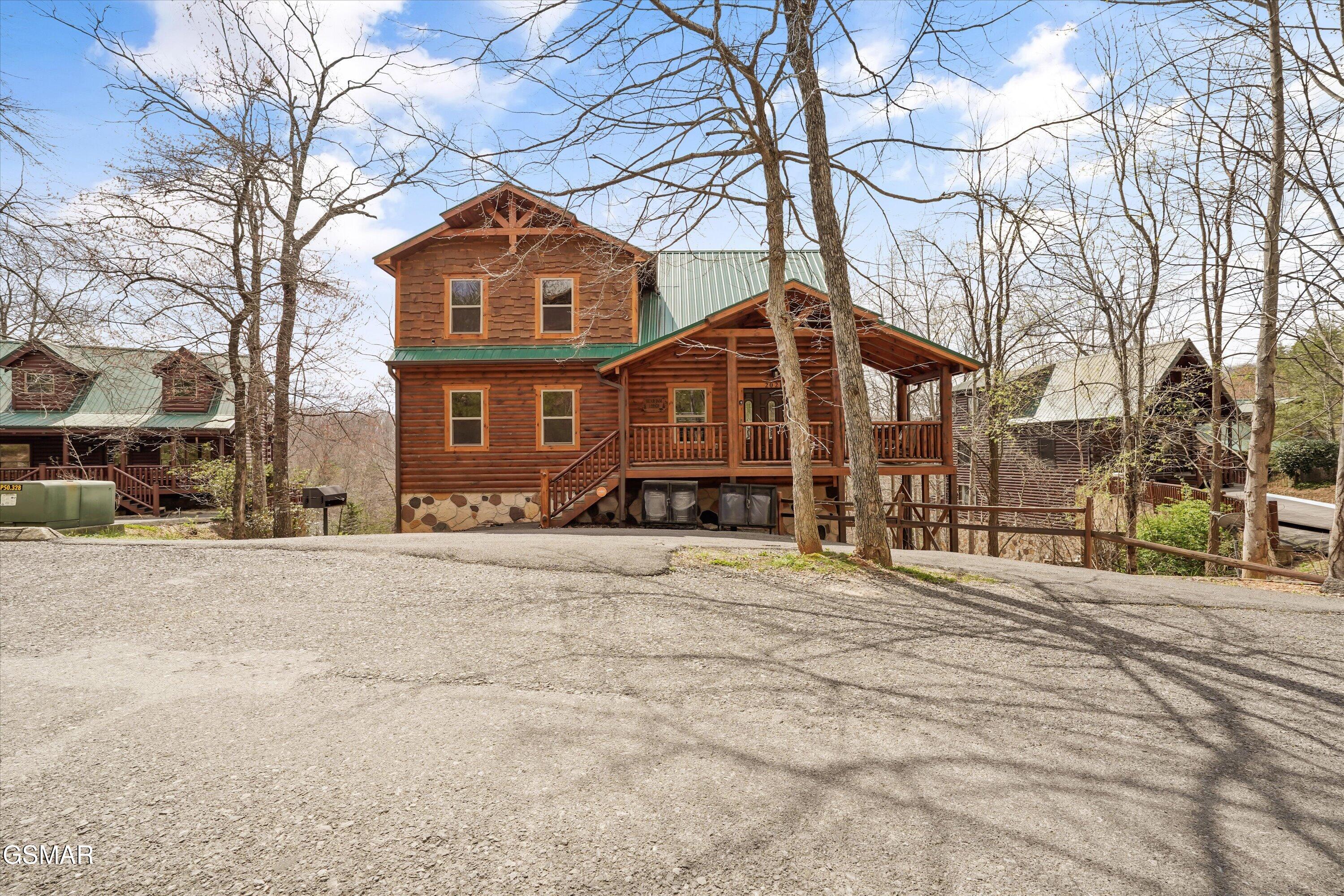 2021 Settlers Ridge Way Gatlinburg TN 37738