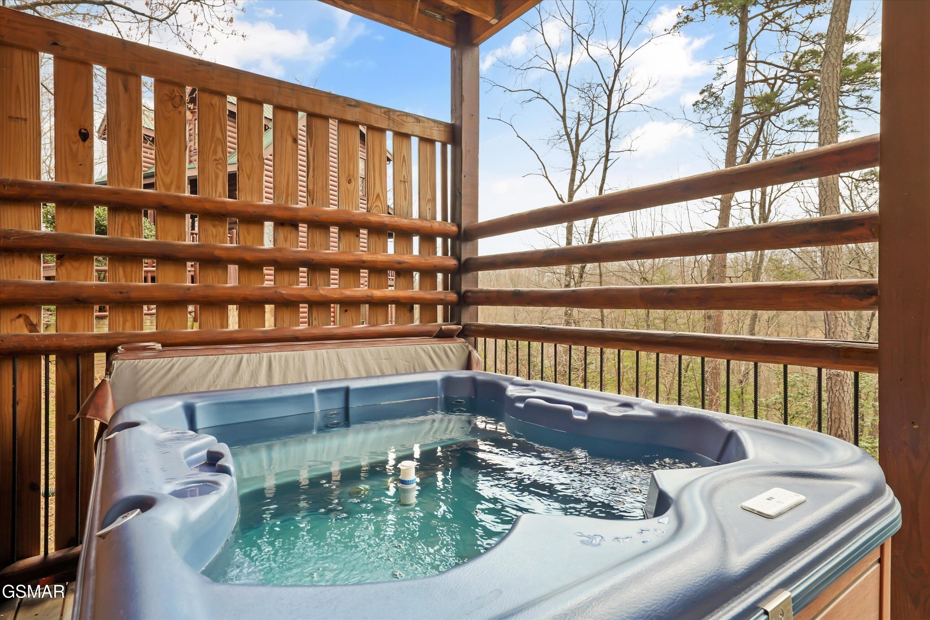 2021 Settlers Ridge Way Gatlinburg TN 37738