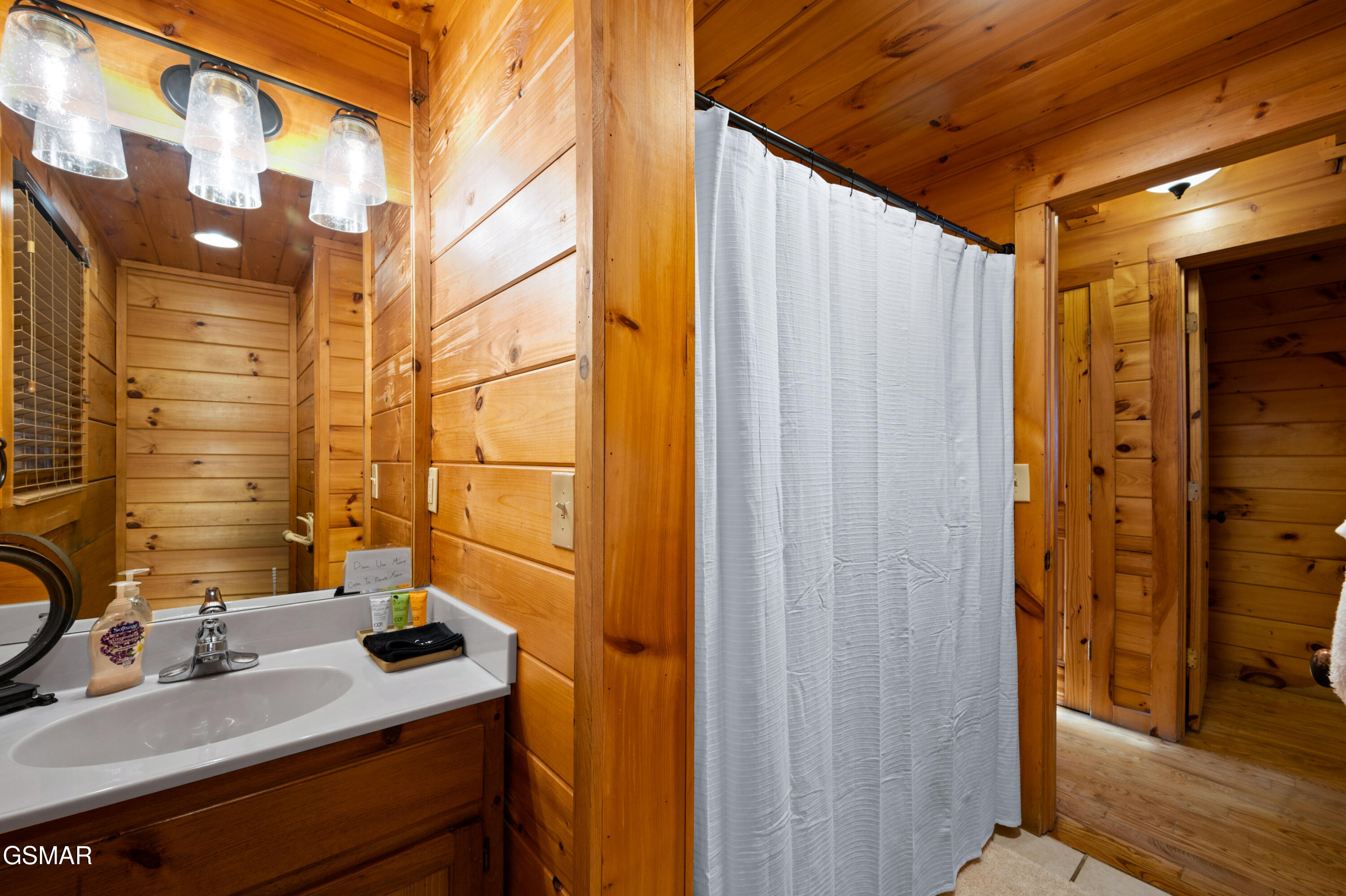 3118 Campfire Way Pigeon Forge TN 37863