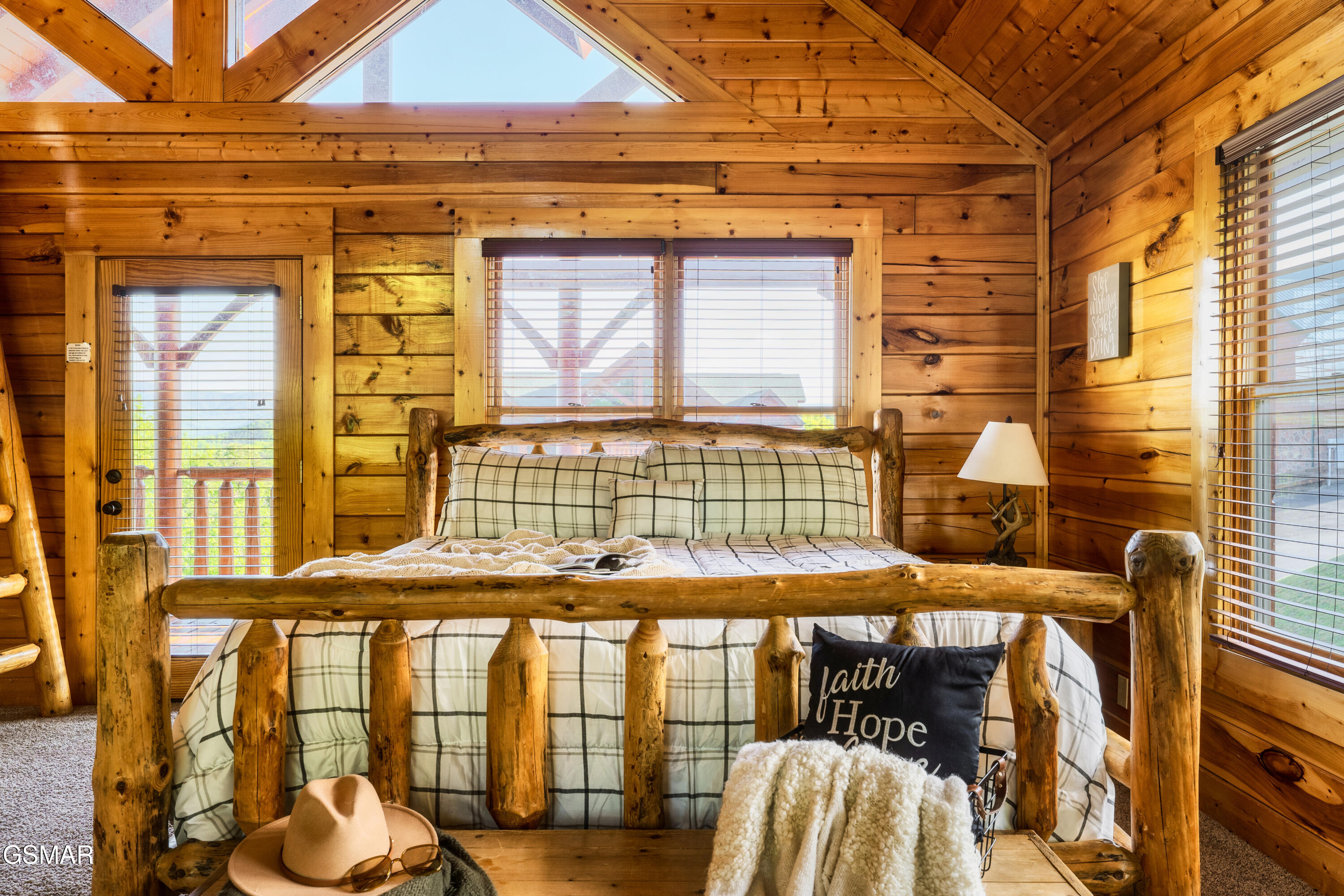 2739 Mountain Preserve Drive Sevierville TN 37862