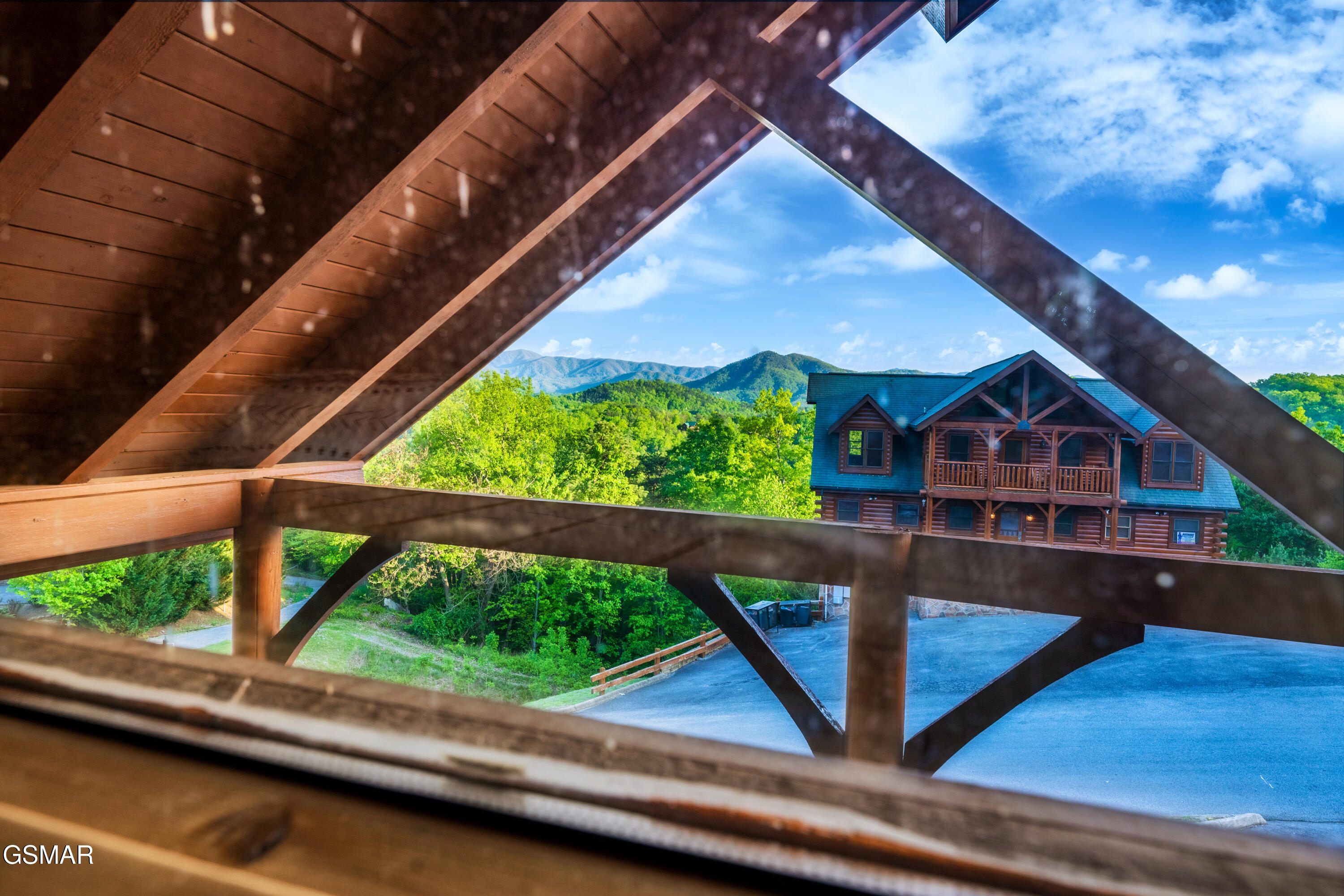 2739 Mountain Preserve Drive Sevierville TN 37862