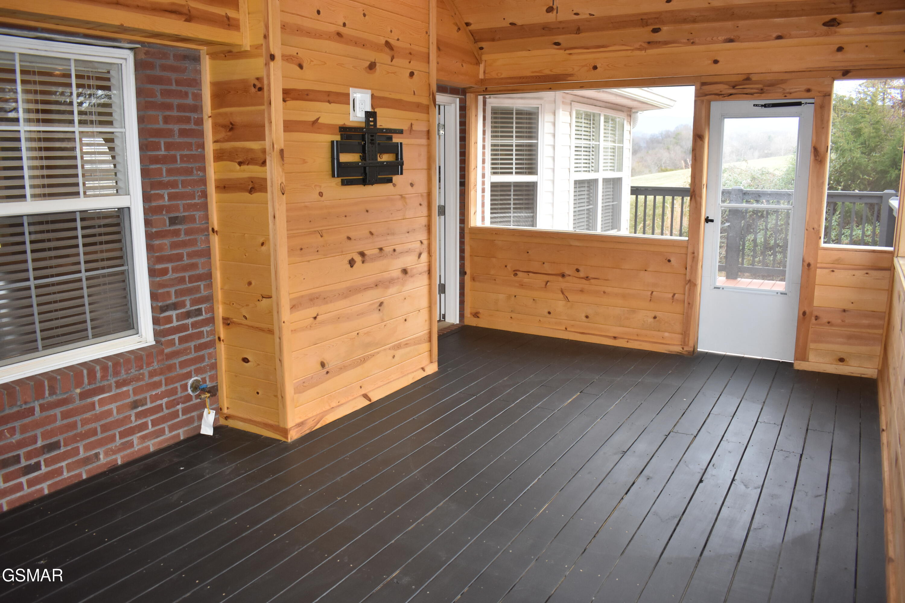 2147 Aaron Court Sevierville TN 37876