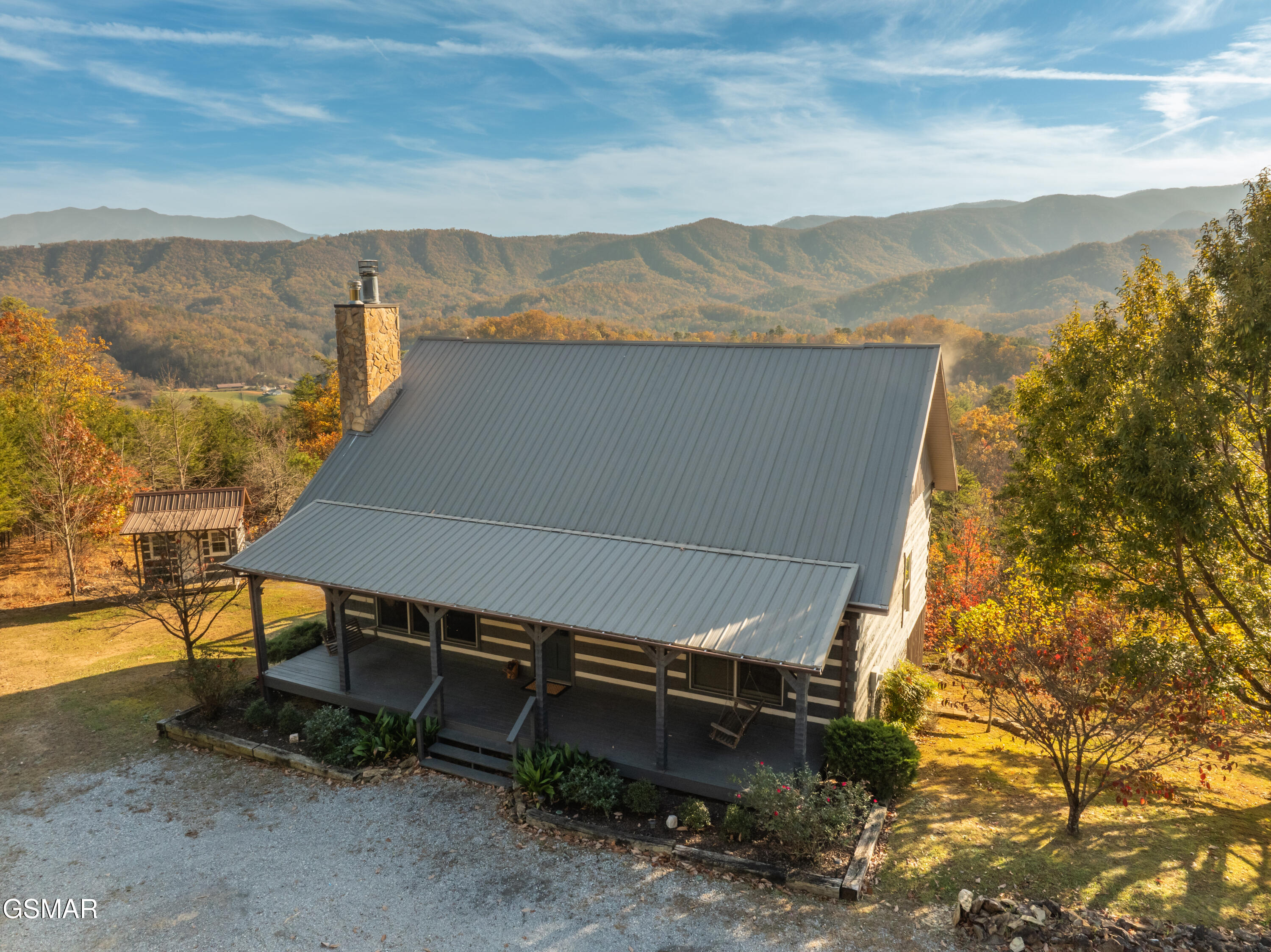 1114 Bear Paw Ridge Way Sevierville TN 37862