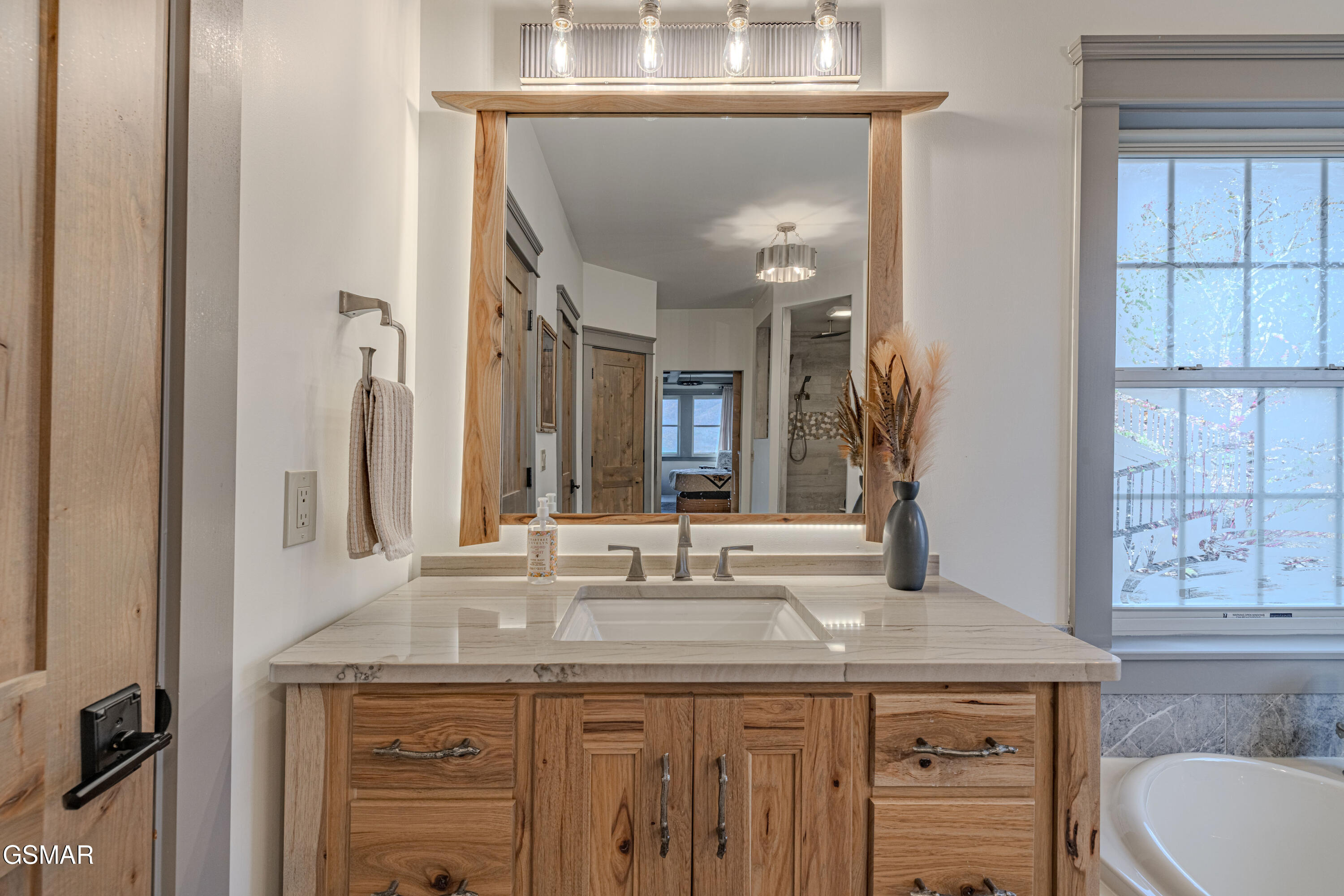 3460 Quail Way Sevierville TN 37862