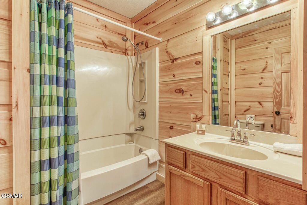943 Crooked Ridge Road Gatlinburg TN 37738