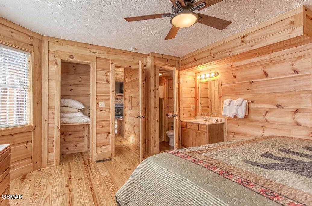 943 Crooked Ridge Road Gatlinburg TN 37738