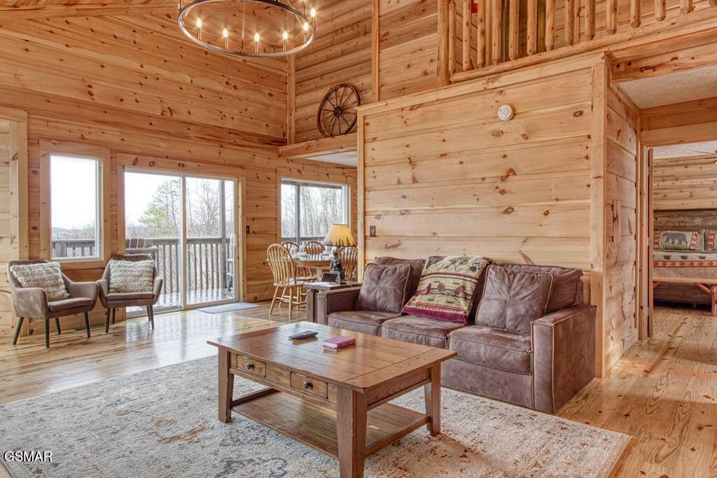 943 Crooked Ridge Road Gatlinburg TN 37738