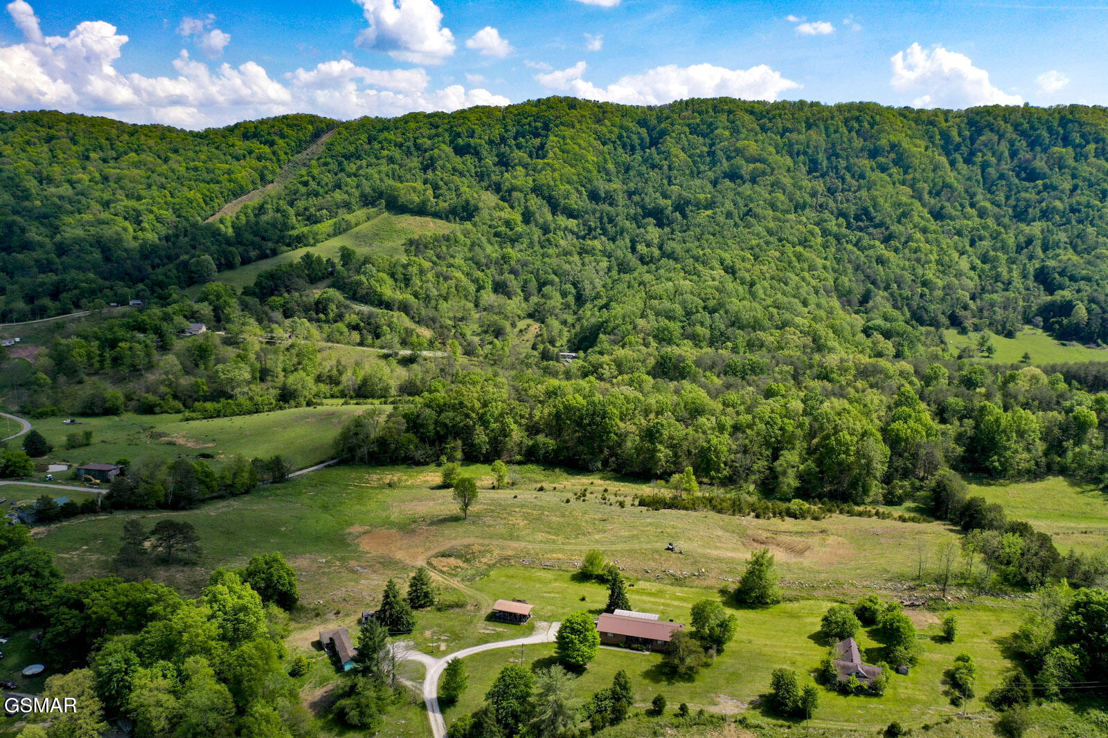 6259 Highway 131 Washburn TN 37888