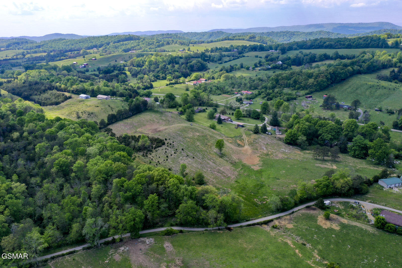 6259 Highway 131 Washburn TN 37888