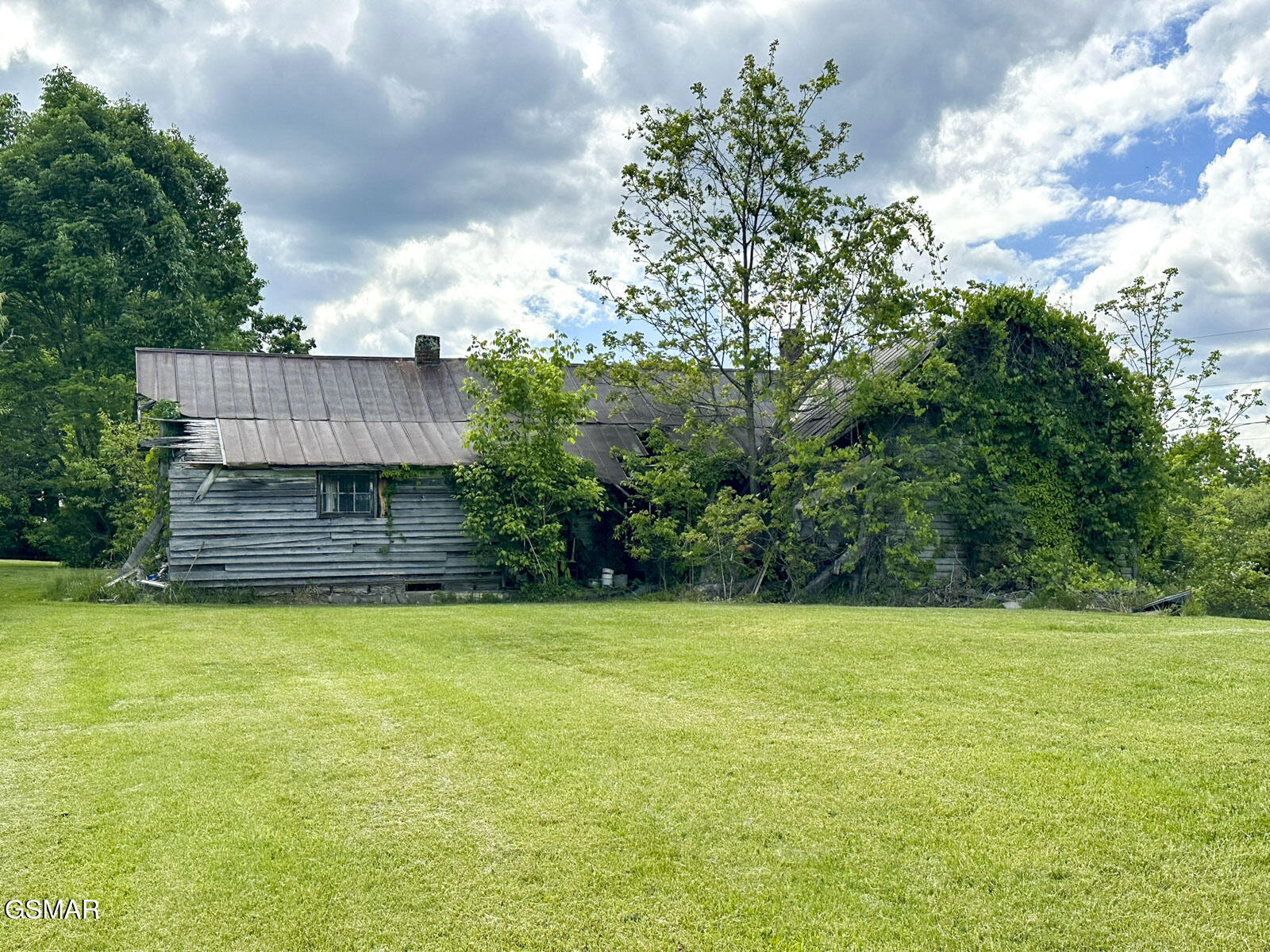 6259 Highway 131 Washburn TN 37888