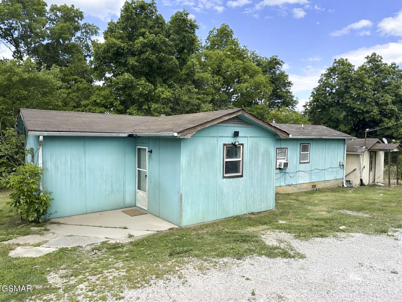 6259 Highway 131 Washburn TN 37888