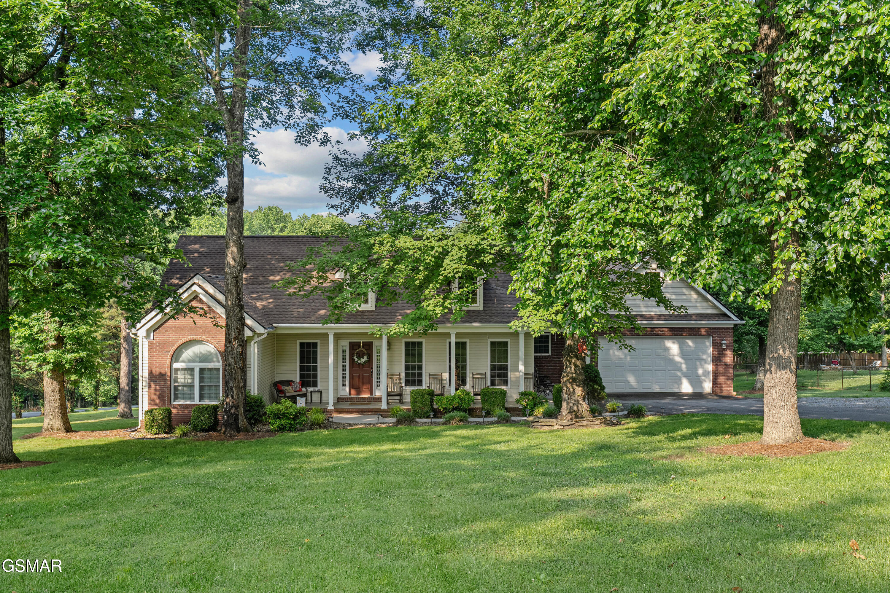 328 Hansels Lea Sevierville TN 37876