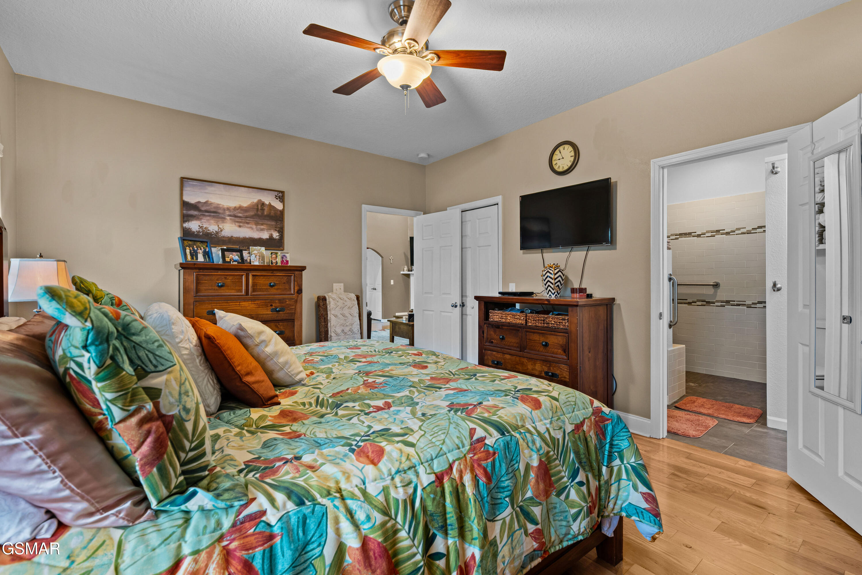 328 Hansels Lea Sevierville TN 37876