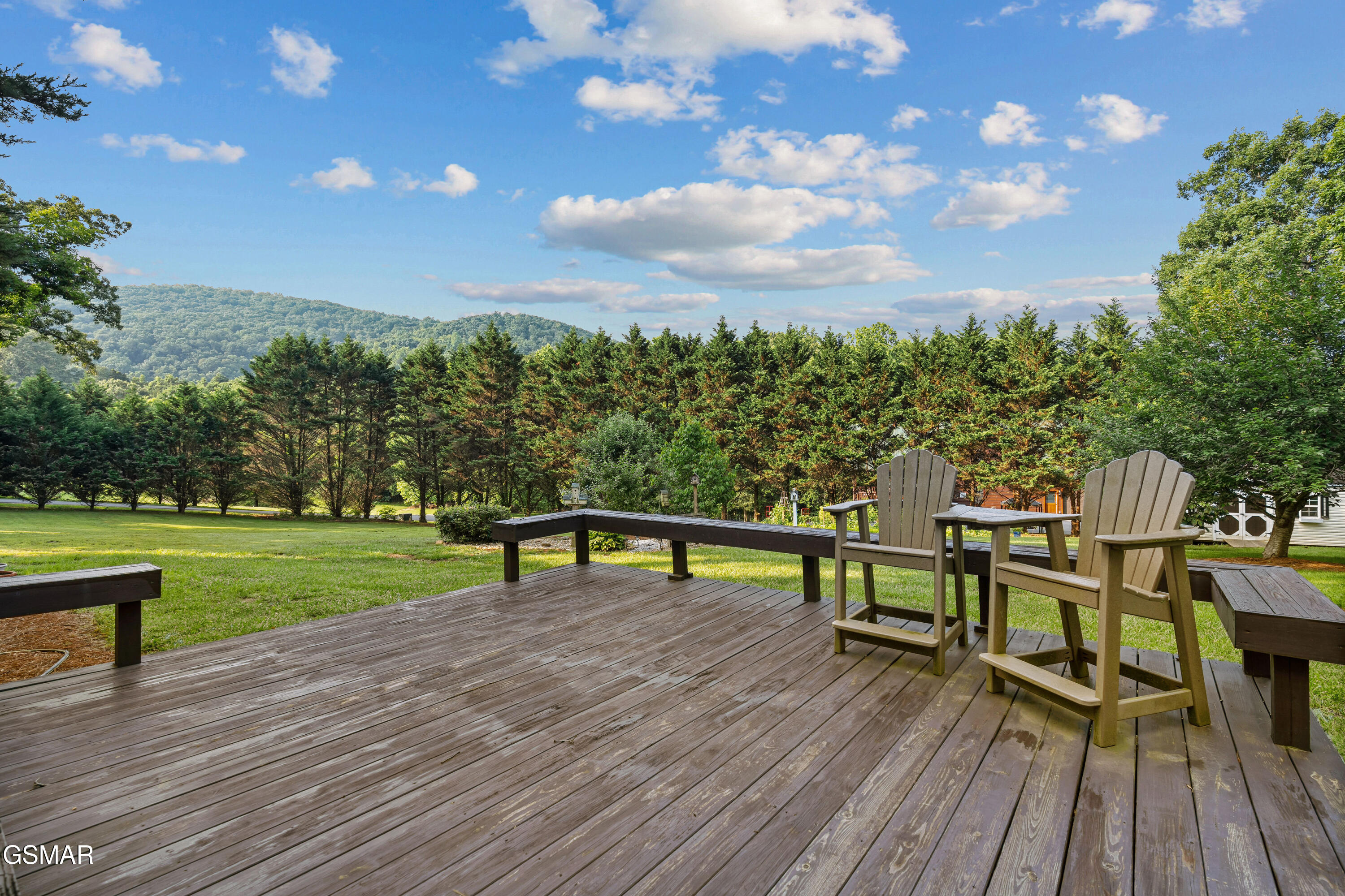 328 Hansels Lea Sevierville TN 37876