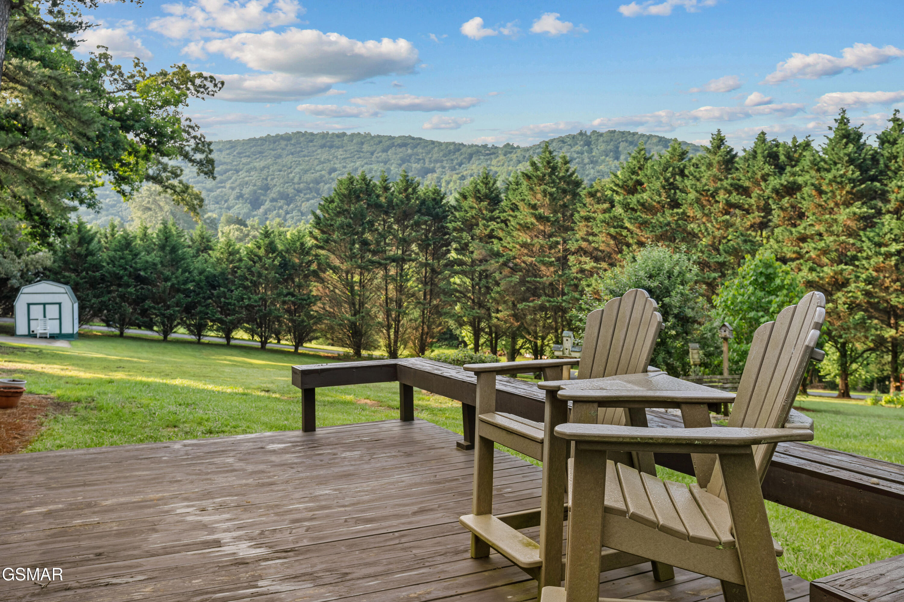 328 Hansels Lea Sevierville TN 37876