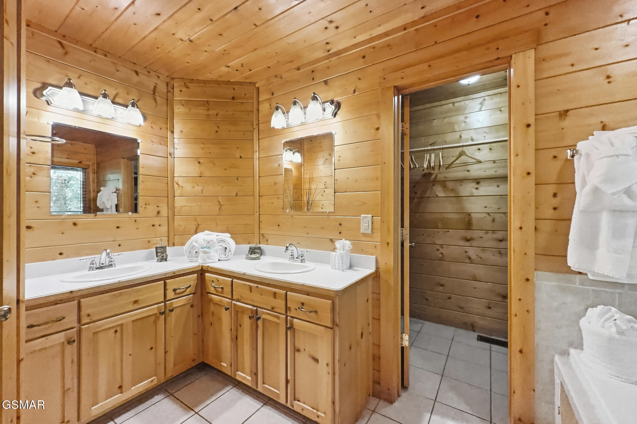 1510 &1514 Mccarter Hollow Road Sevierville TN 37862