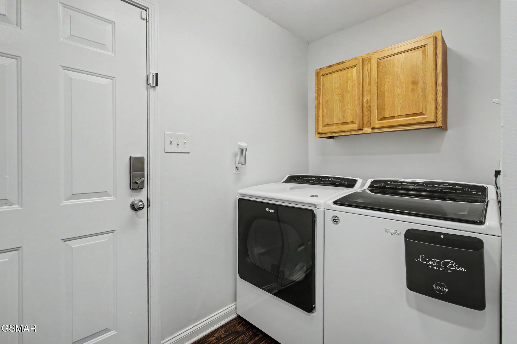6115 Old Niles Ferry Pike Greenback TN 37742