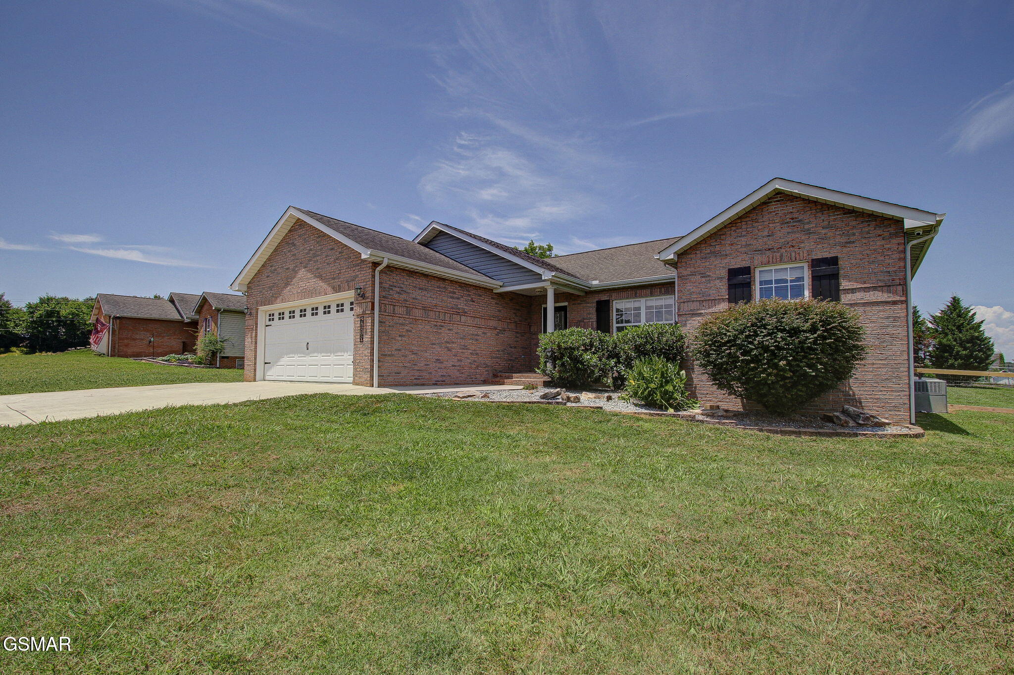 6115 Old Niles Ferry Pike Greenback TN 37742
