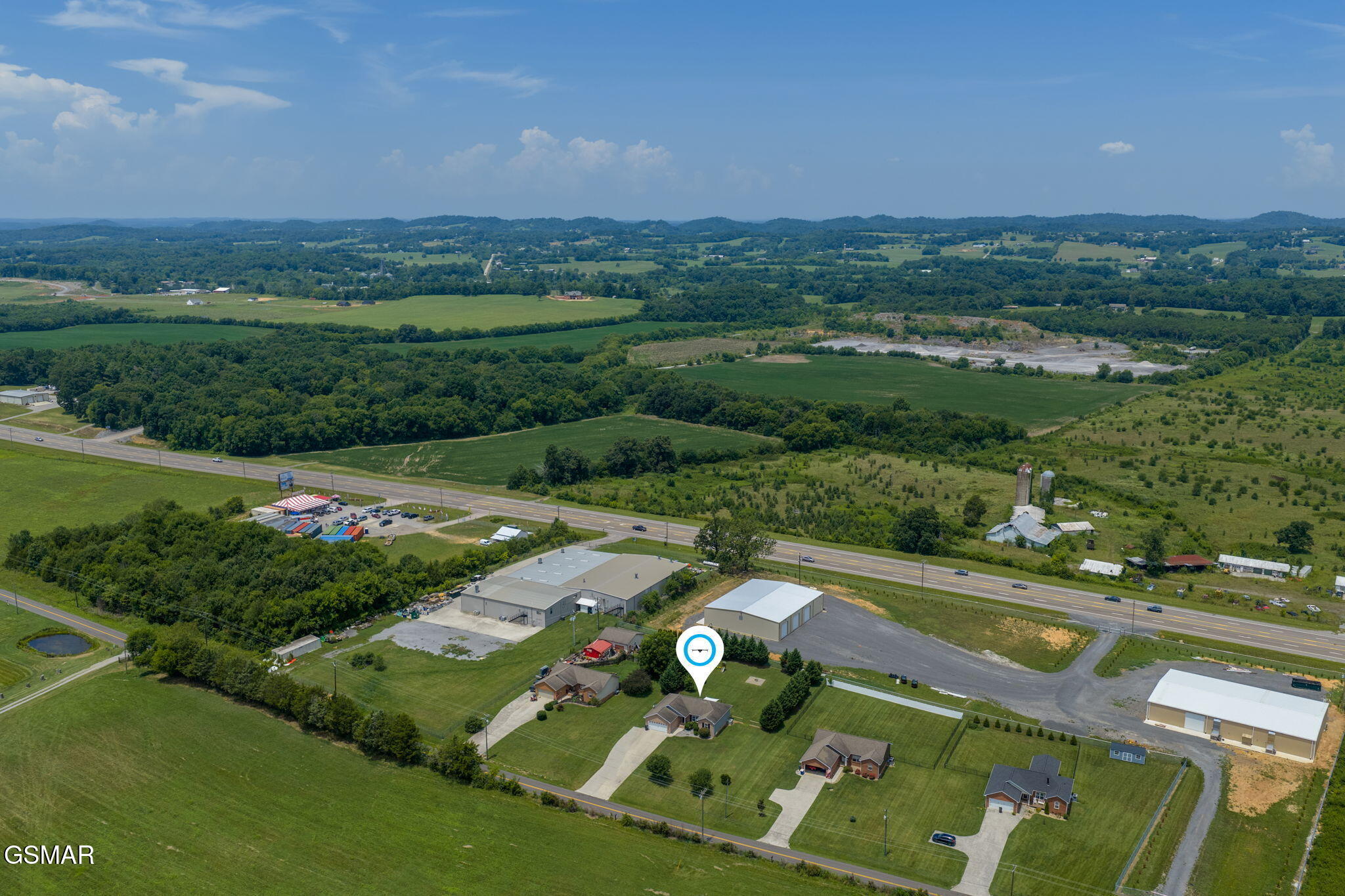 6115 Old Niles Ferry Pike Greenback TN 37742