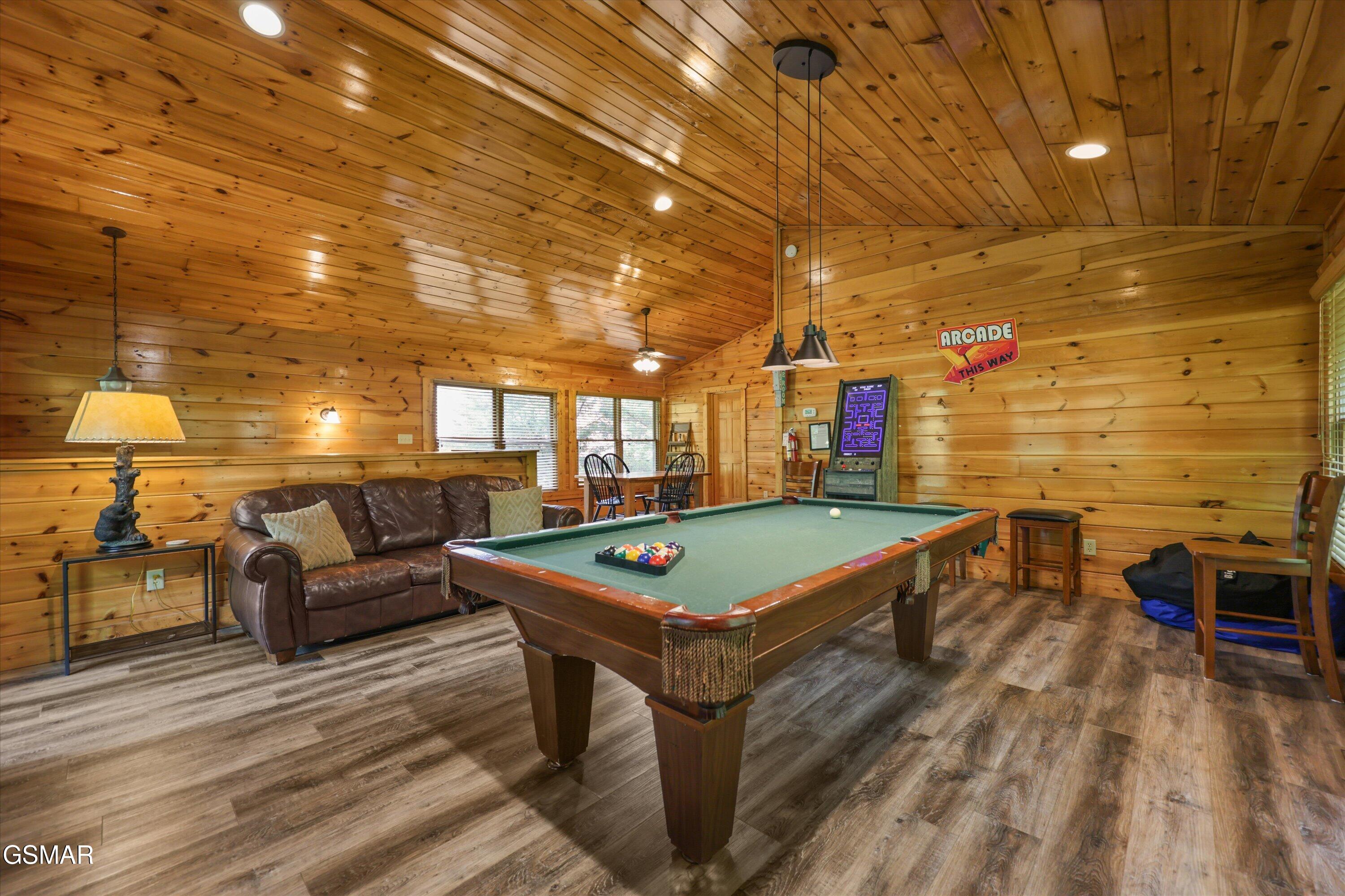 1915 Elk Springs Way Gatlinburg TN 37738