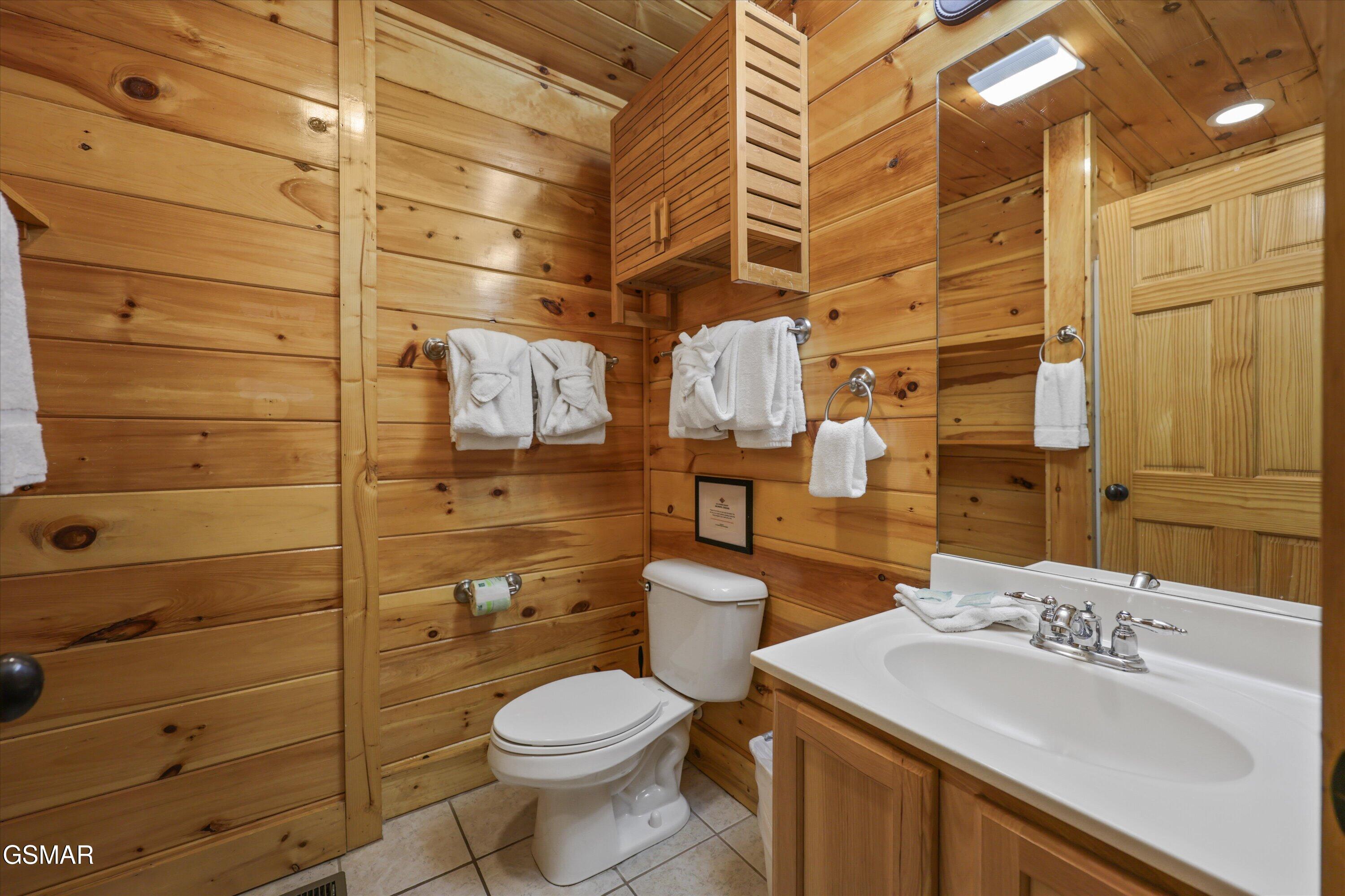 1915 Elk Springs Way Gatlinburg TN 37738