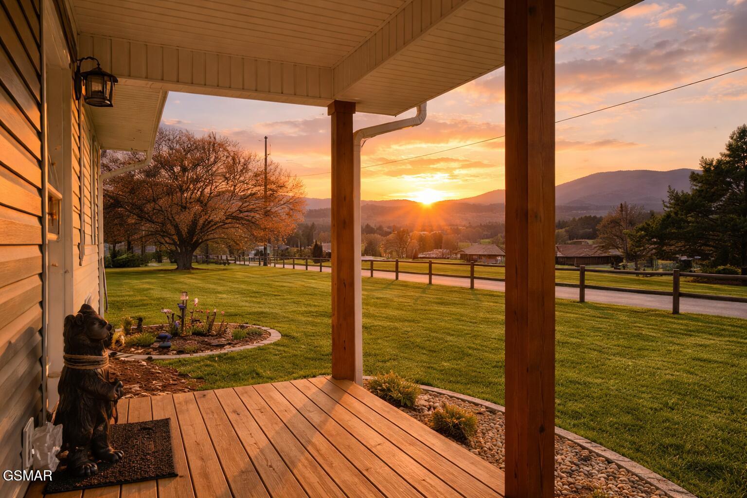 3138 Laurelwood Lane Sevierville TN 37862