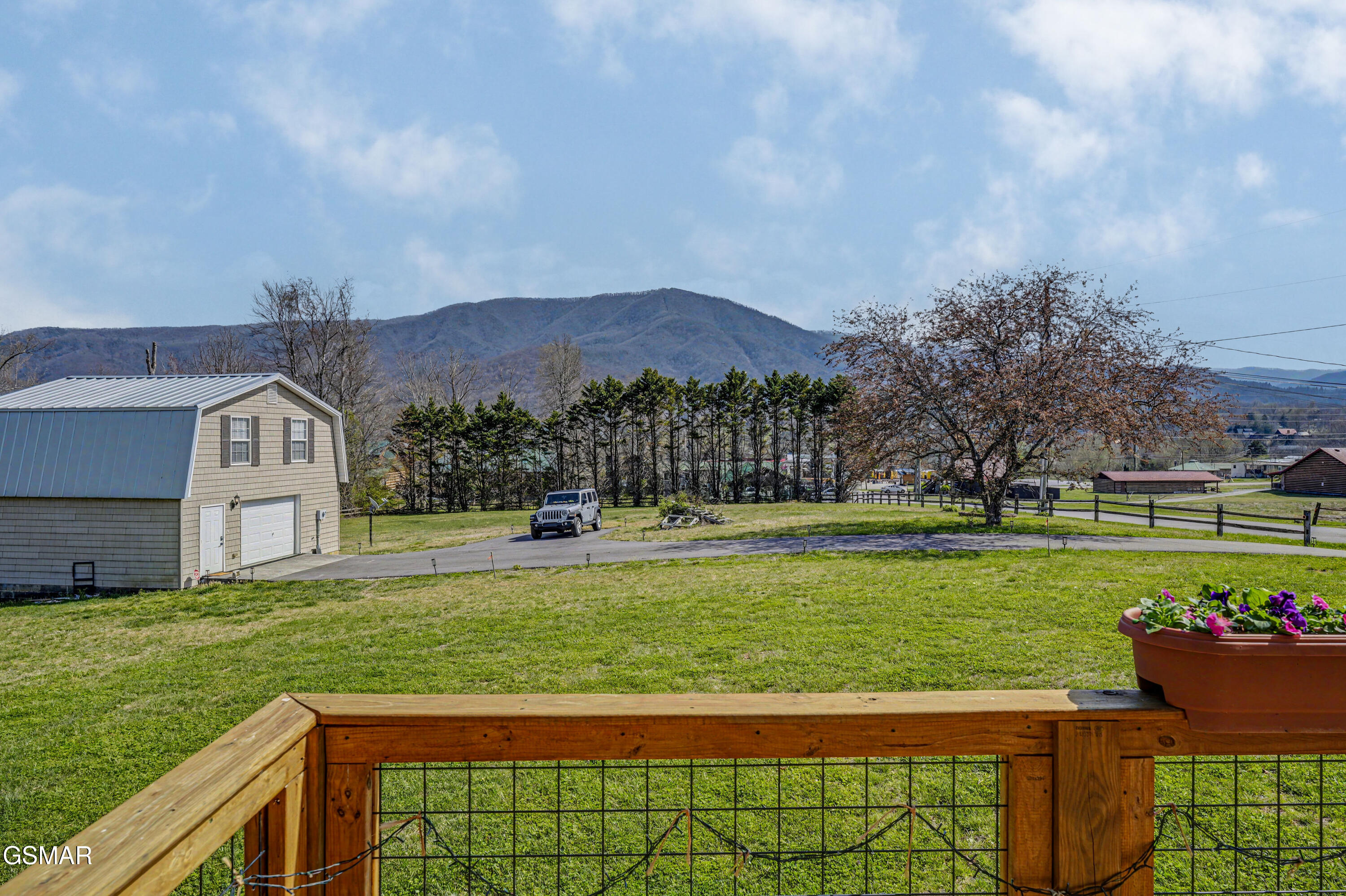 3138 Laurelwood Lane Sevierville TN 37862