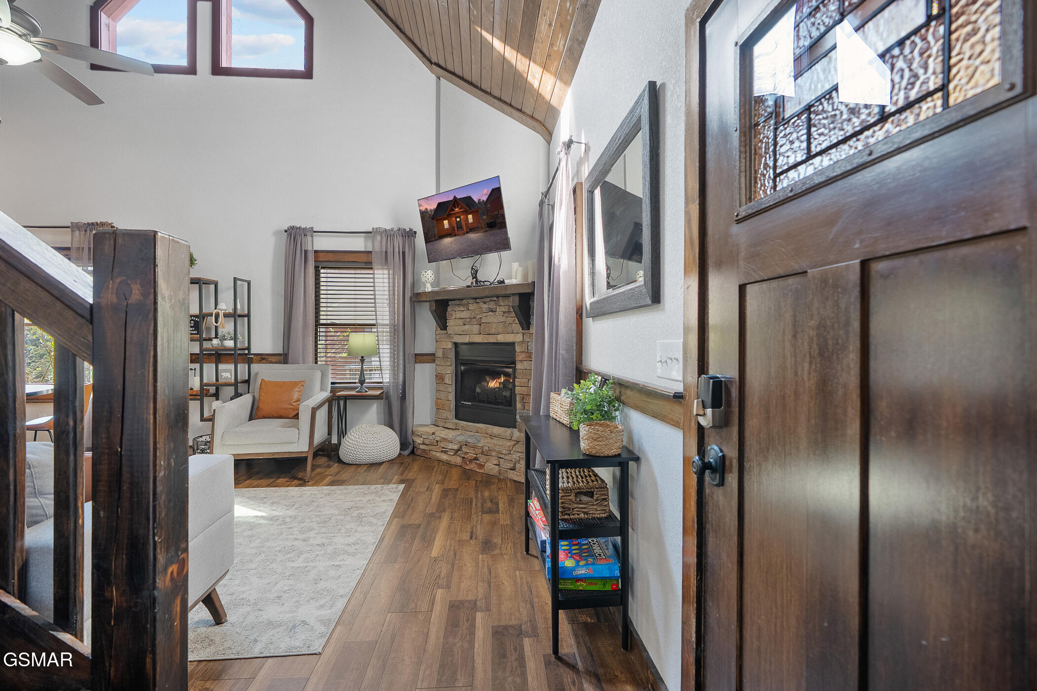 1016 Ravens Ford Way Sevierville TN 37876