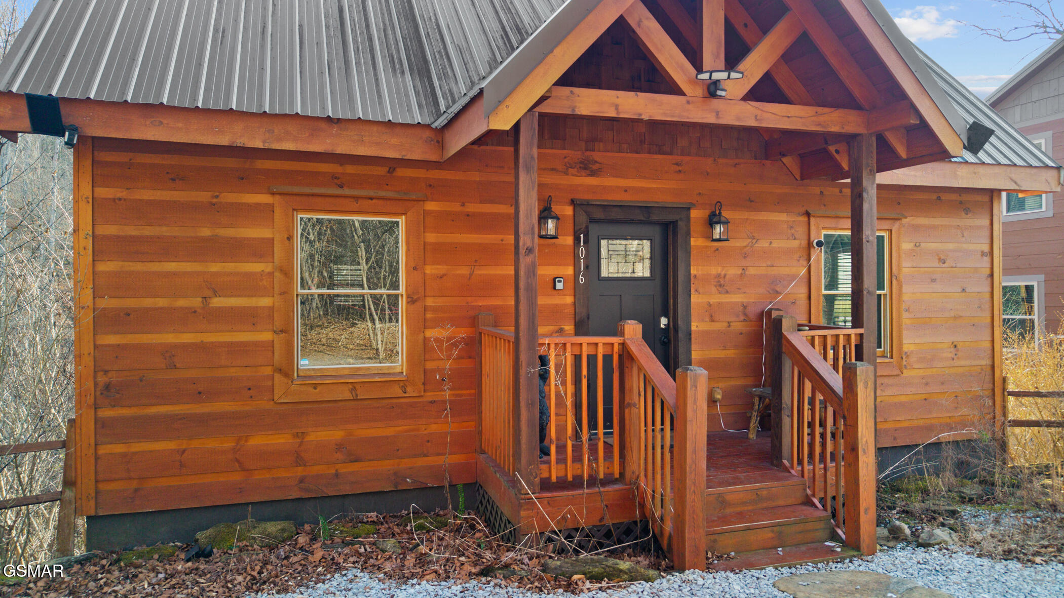 1016 Ravens Ford Way Sevierville TN 37876