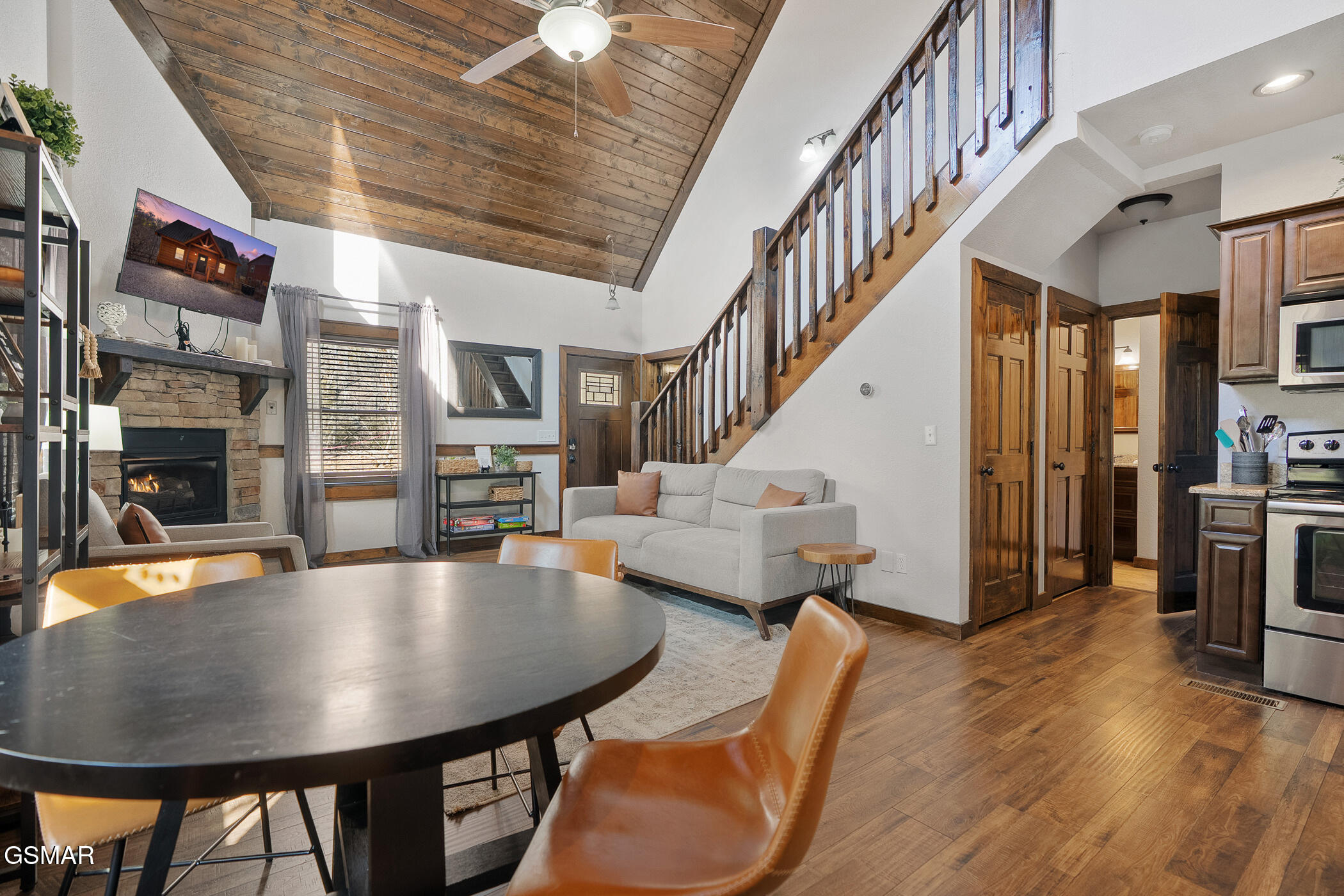 1016 Ravens Ford Way Sevierville TN 37876