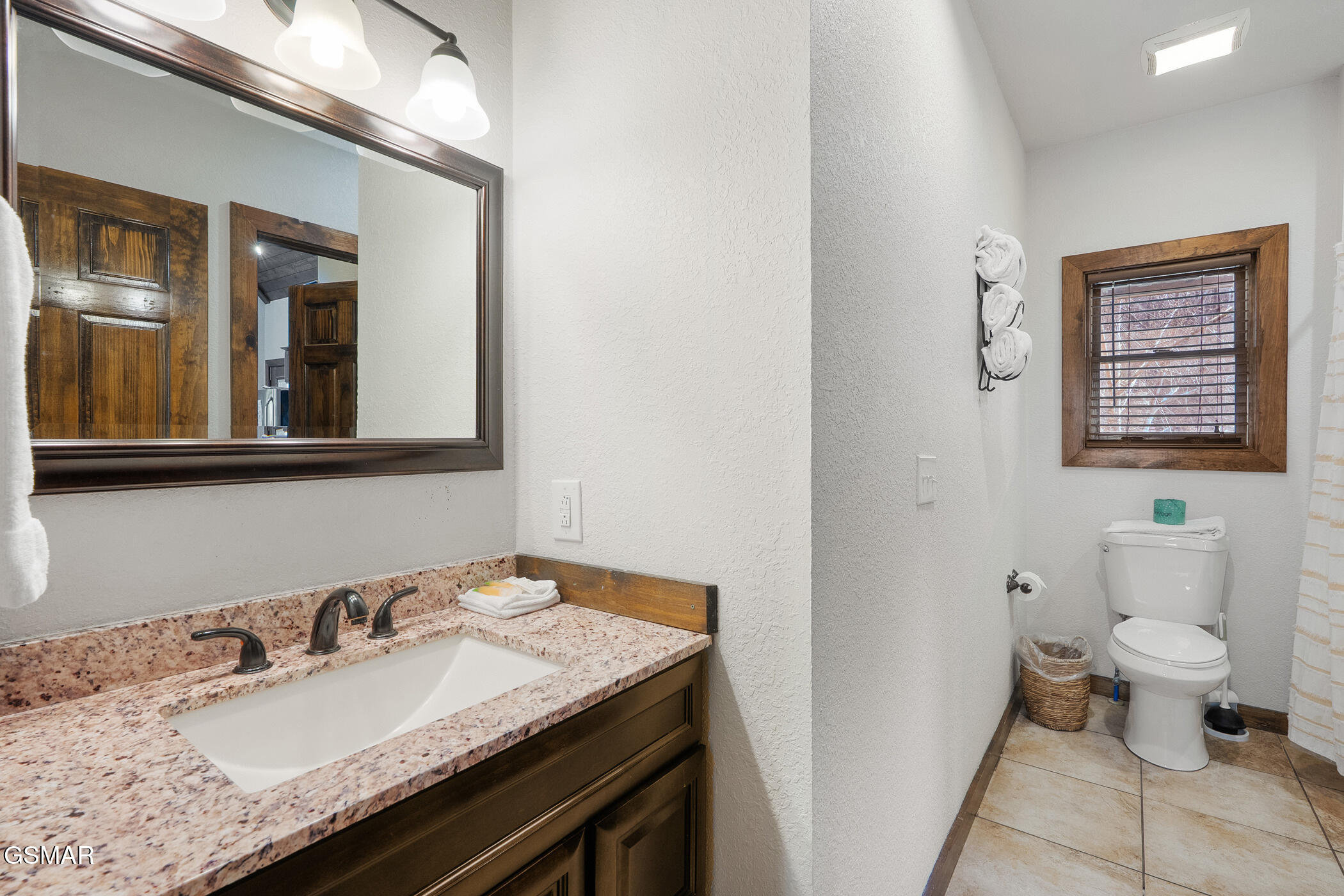 1016 Ravens Ford Way Sevierville TN 37876