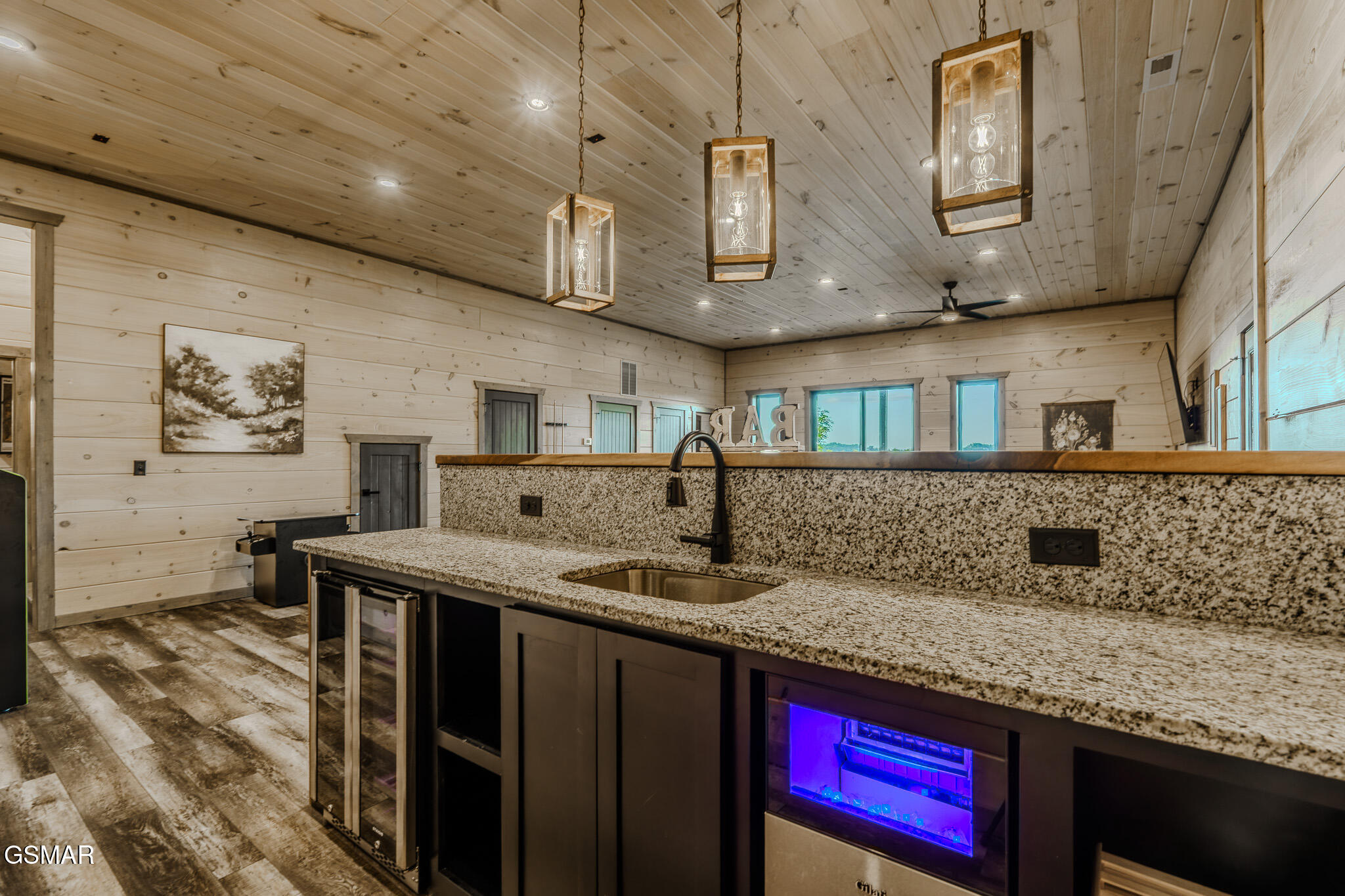 704 Topside Road Gatlinburg TN 37738